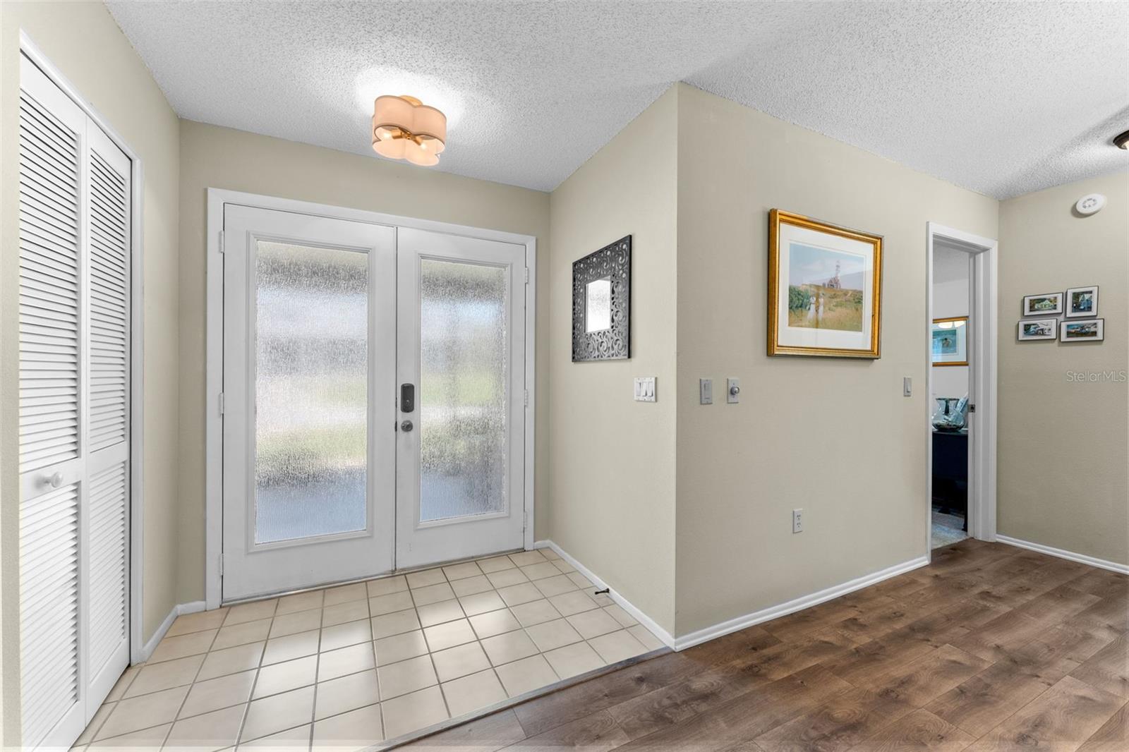 Image 6 of 58 For 2671 Royal Ridge Drive
