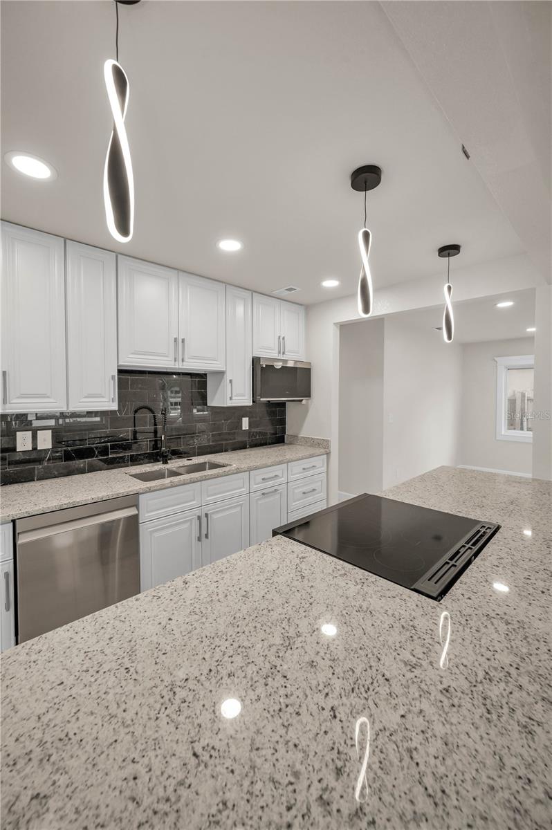 Image 10 of 29 For 4441 16th Street N