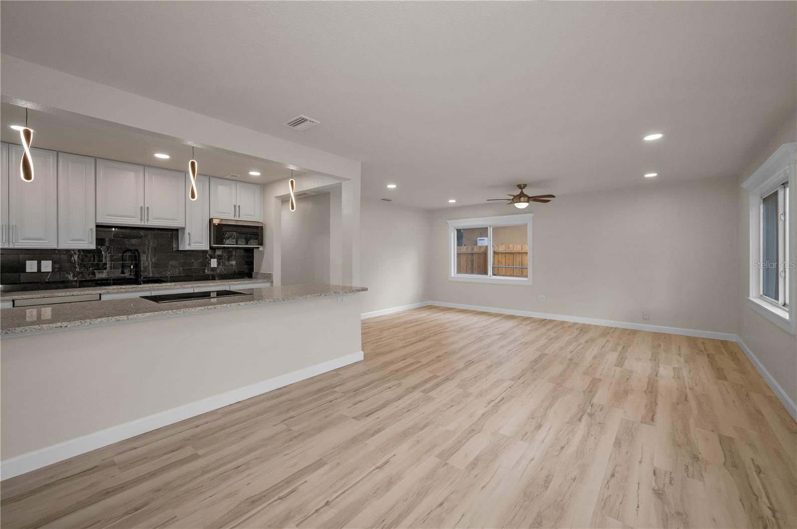 Image 4 of 29 For 4441 16th Street N