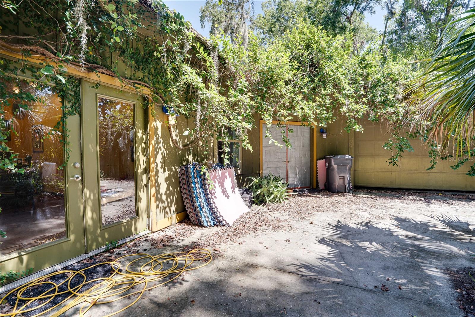Image 5 of 30 For 6924 Valrie Lane
