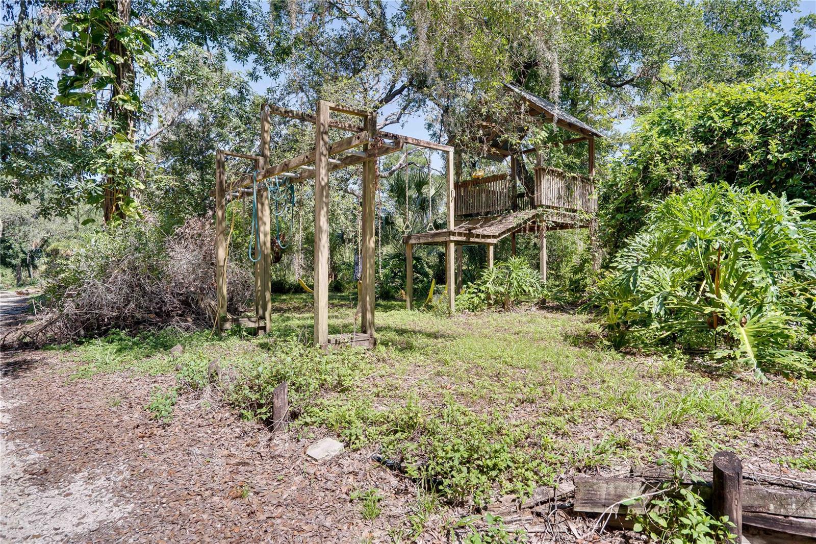 Image 7 of 30 For 6924 Valrie Lane