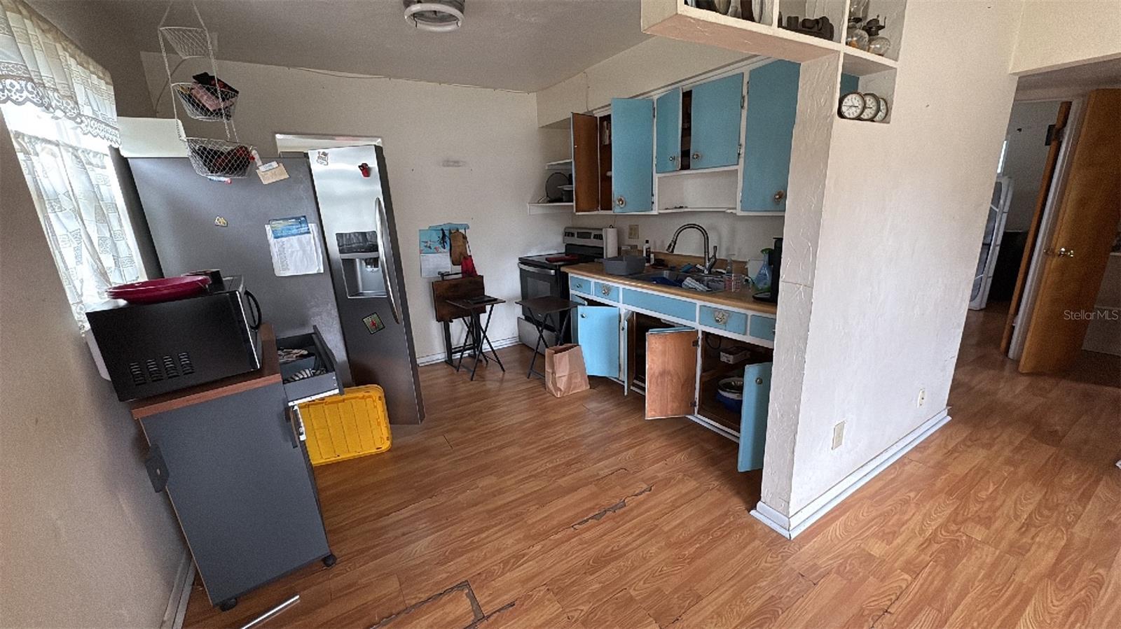 Image 11 of 19 For 2410 38th Avenue N