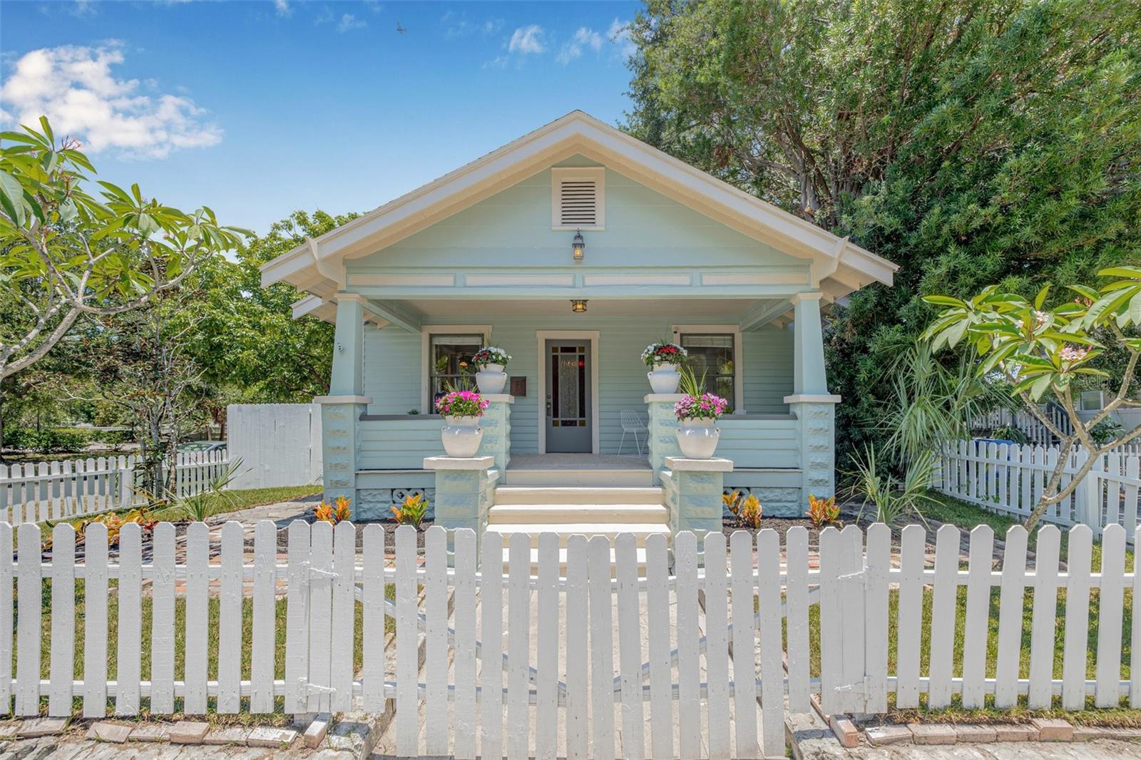 Details for 1415 7th Avenue N, ST PETERSBURG, FL 33705