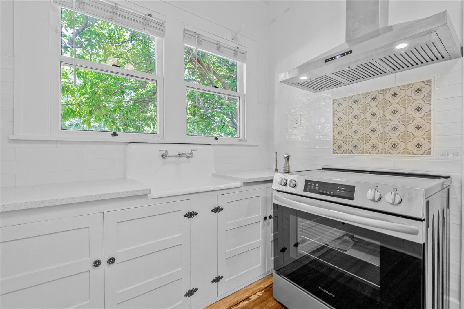 Image 6 of 38 For 1415 7th Avenue N