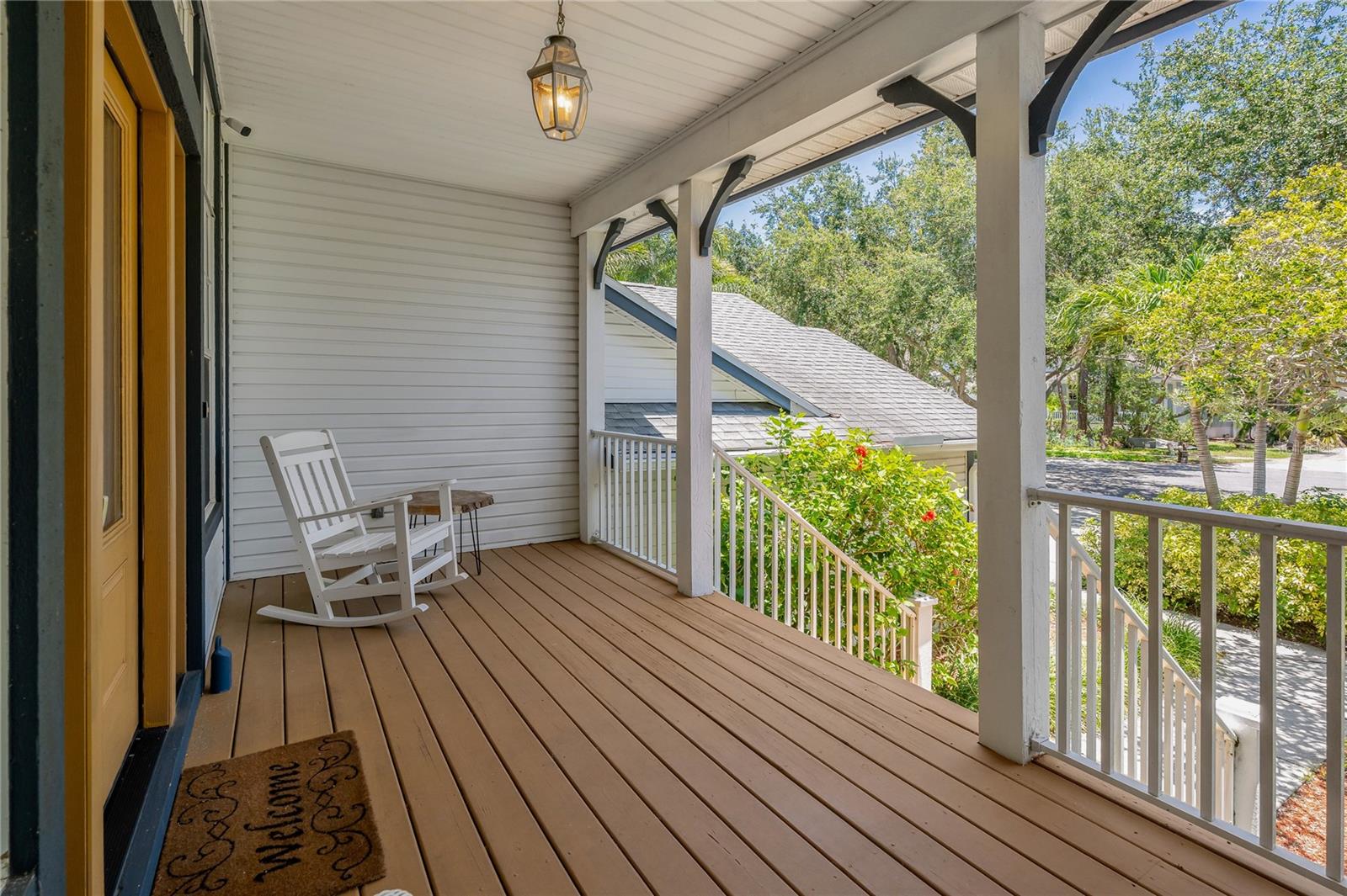Listing photo id 8 for 389 Grand Bay Drive