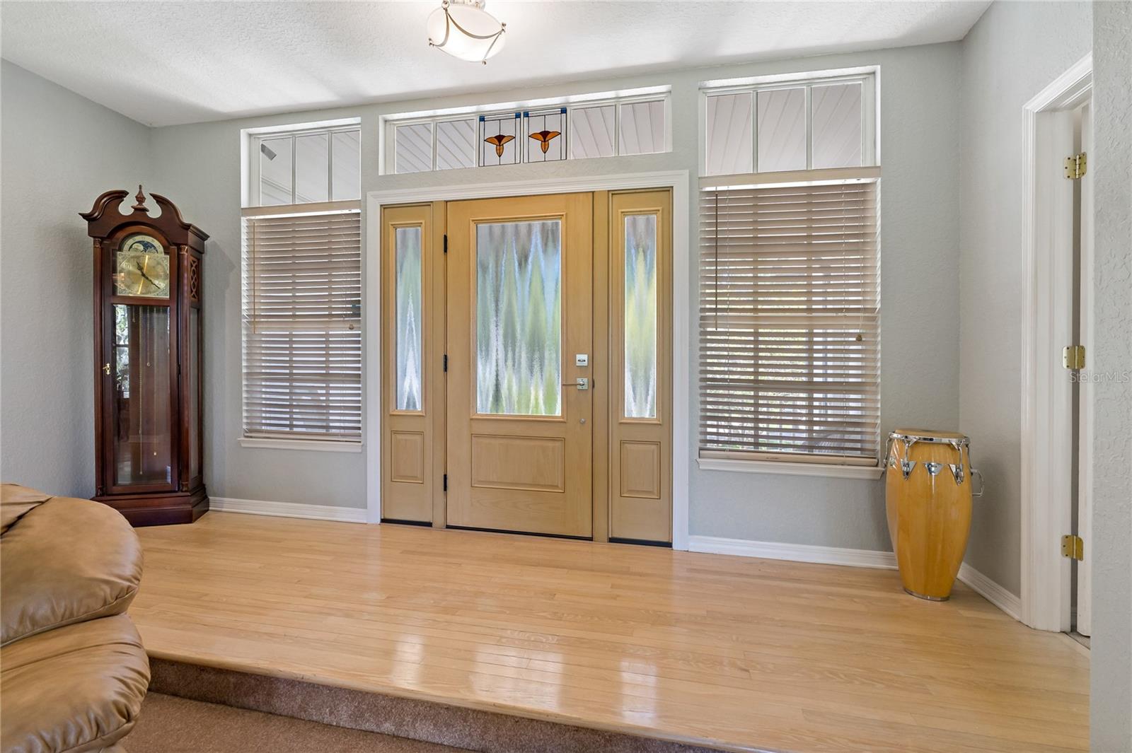 Listing photo id 10 for 389 Grand Bay Drive