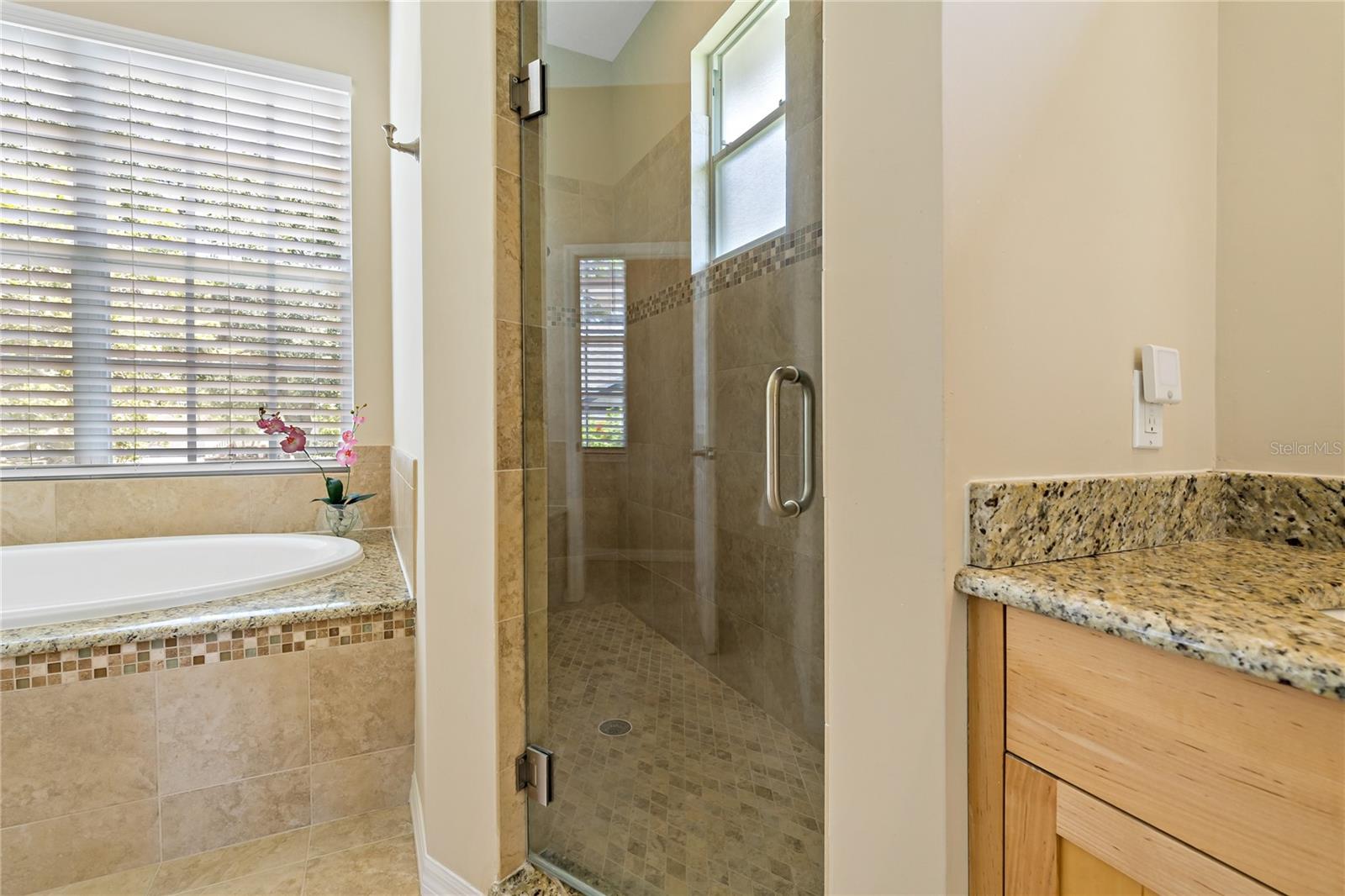 Listing photo id 22 for 389 Grand Bay Drive