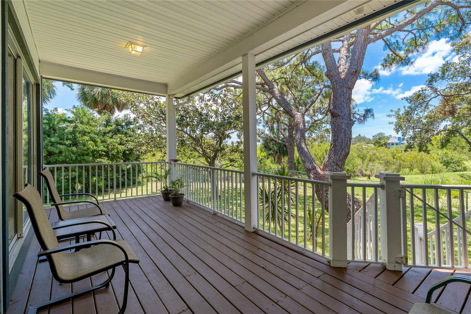 Listing photo id 23 for 389 Grand Bay Drive