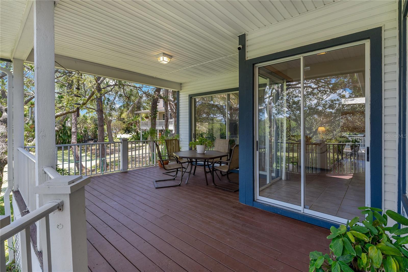 Listing photo id 32 for 389 Grand Bay Drive