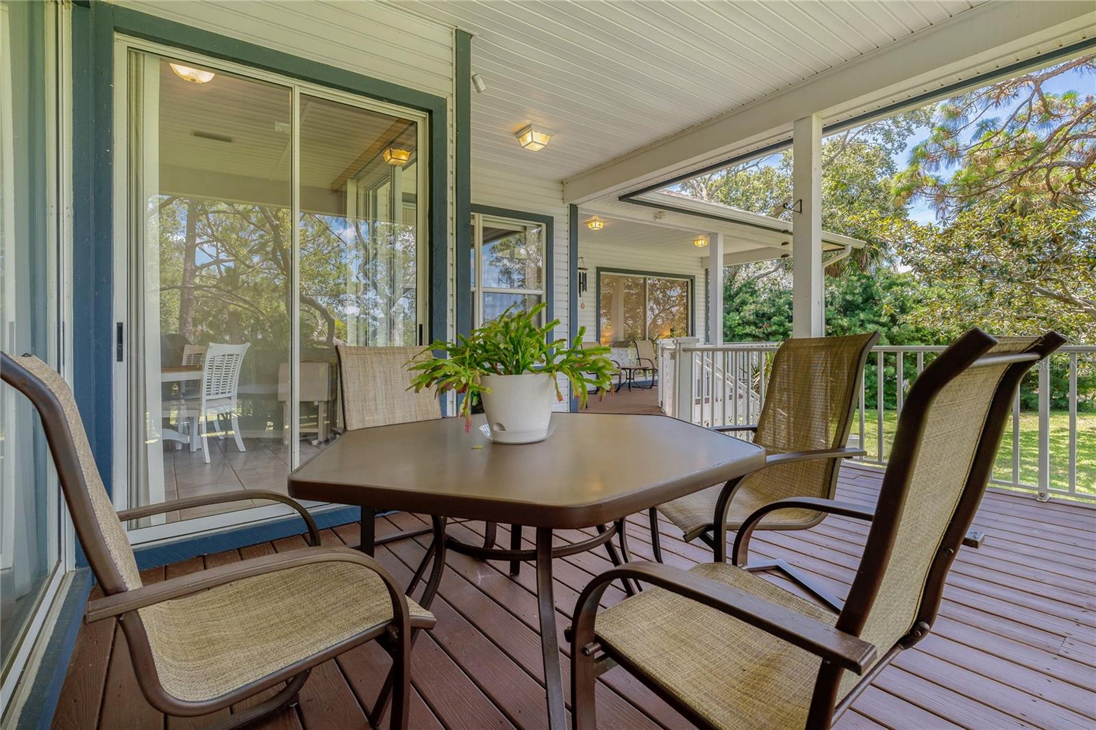 Listing photo id 36 for 389 Grand Bay Drive