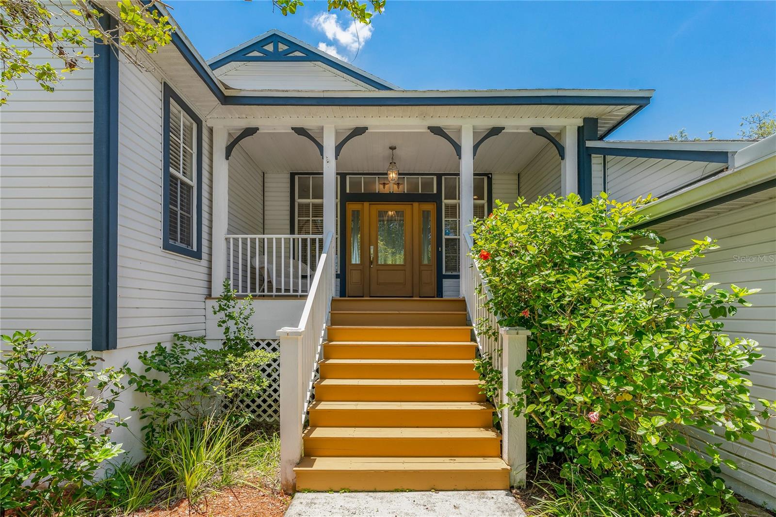 Listing photo id 39 for 389 Grand Bay Drive