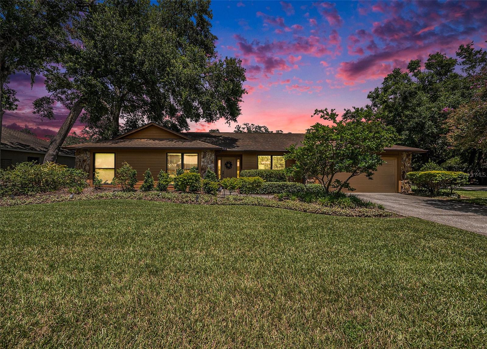 Listing photo id 29 for 6709 Peachtree Drive