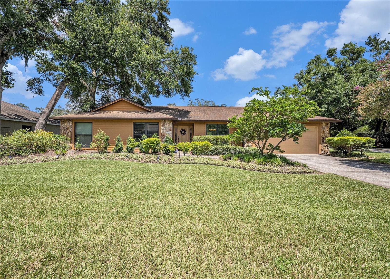 Listing photo id 30 for 6709 Peachtree Drive