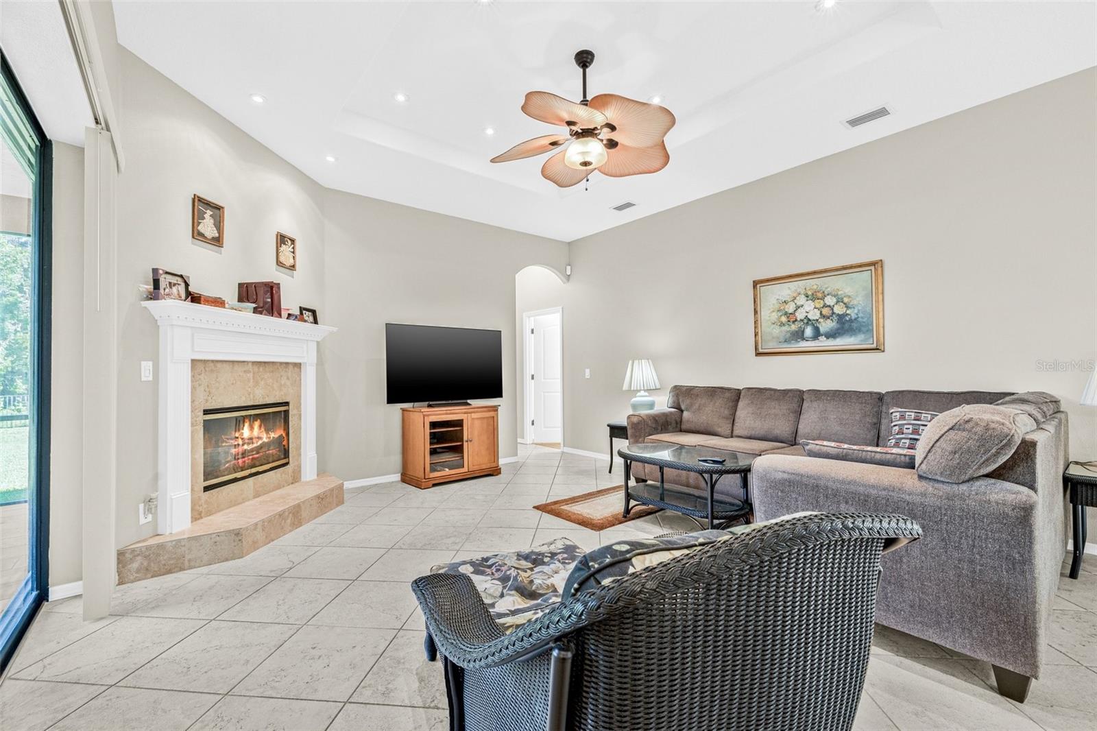 Image 22 of 47 For 15420 27th Court E