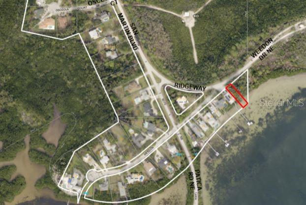 Listing photo id 9 for Weedon Drive Ne