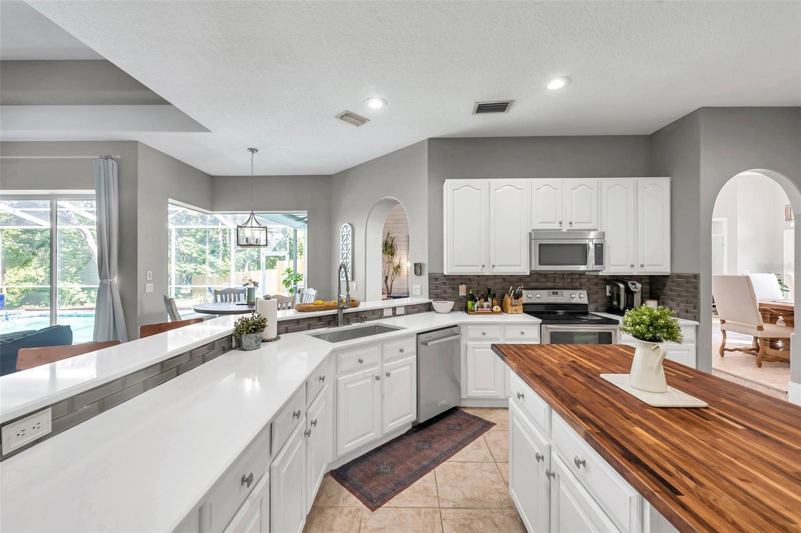 Image 16 of 72 For 9202 Brindlewood Drive