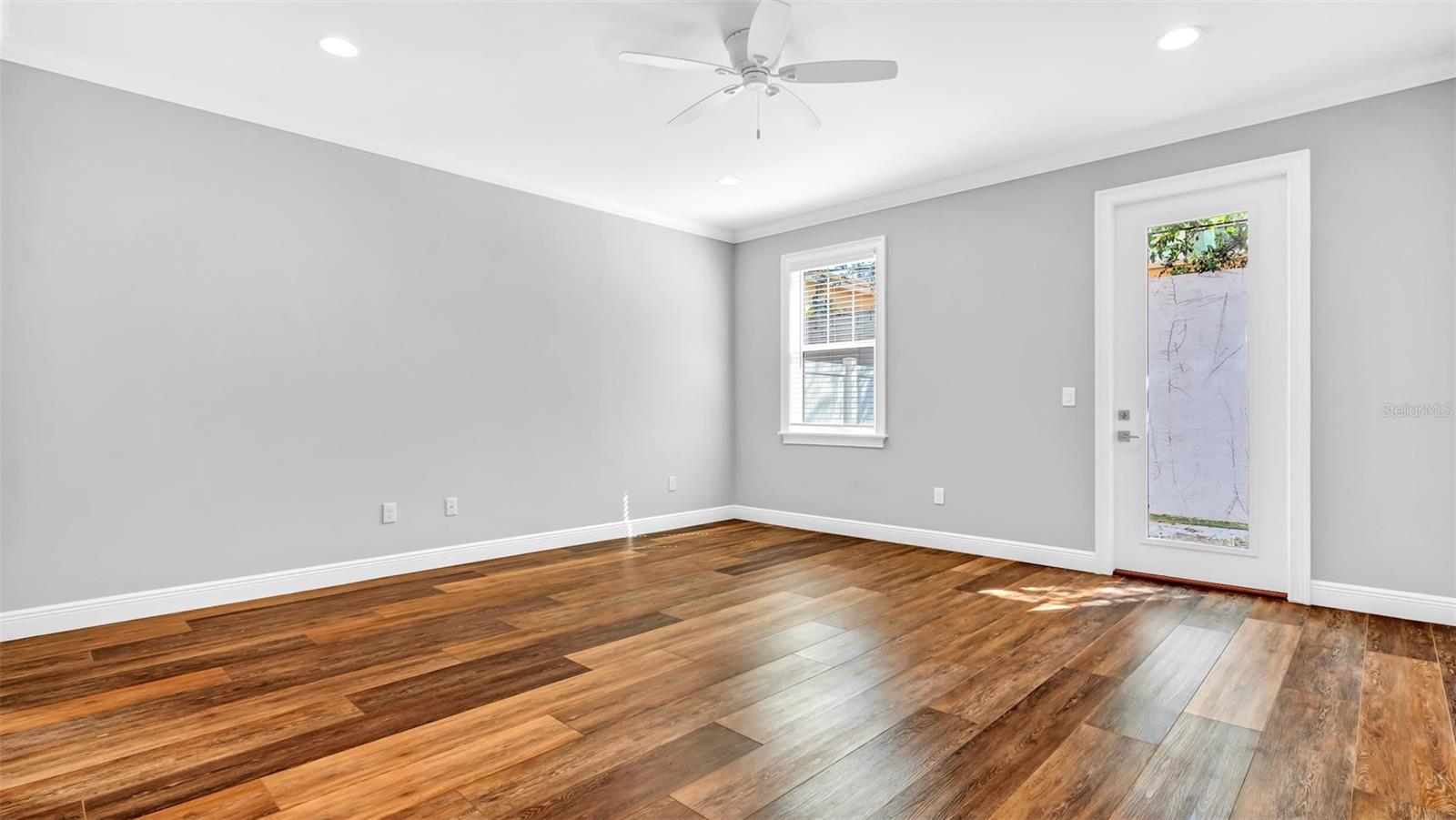 Image 6 of 39 For 3008 Julia Street 2