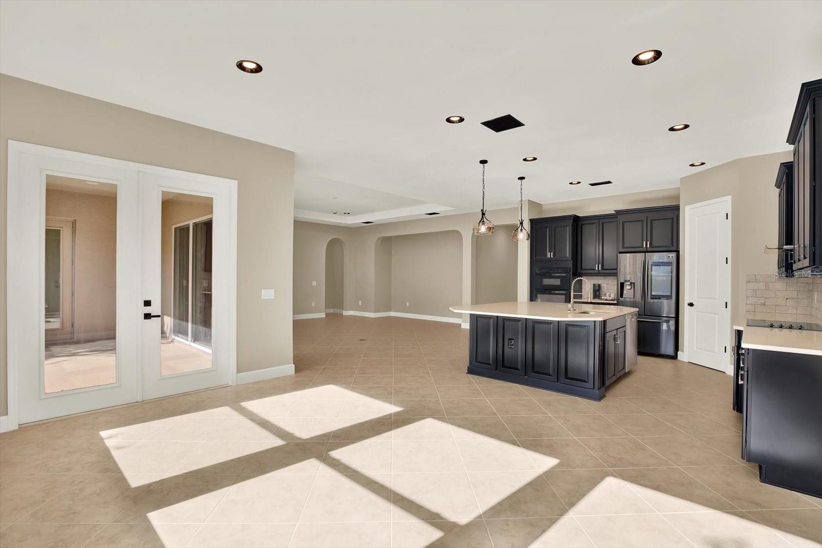 Image 13 of 65 For 2120 Gwynhurst Boulevard