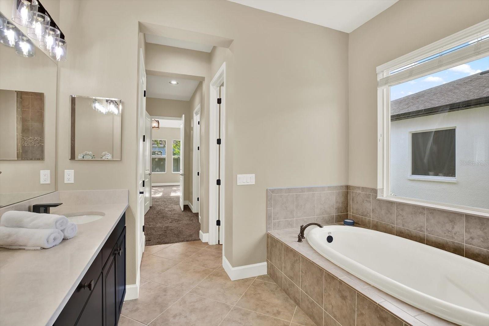 Image 25 of 65 For 2120 Gwynhurst Boulevard