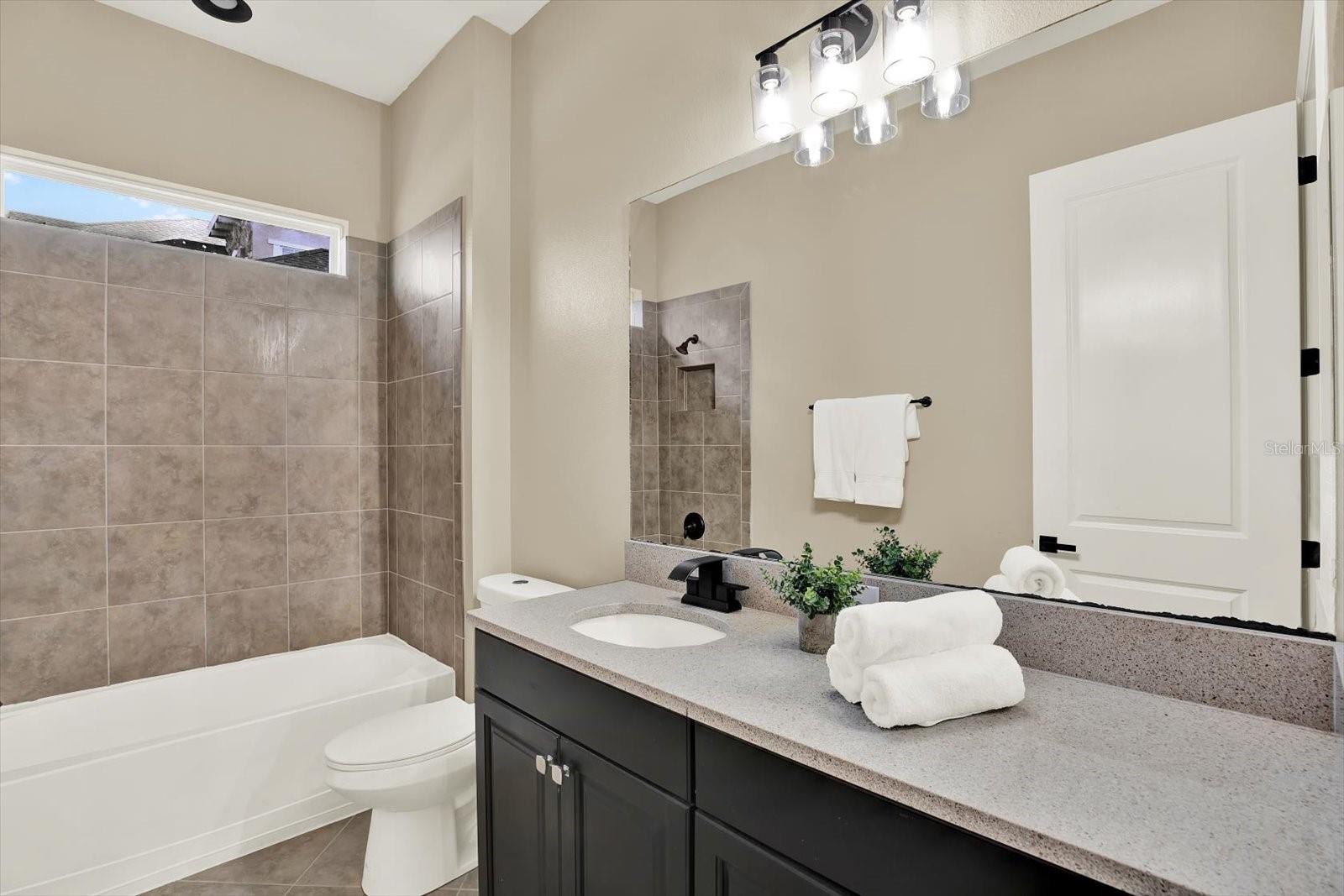 Image 34 of 65 For 2120 Gwynhurst Boulevard