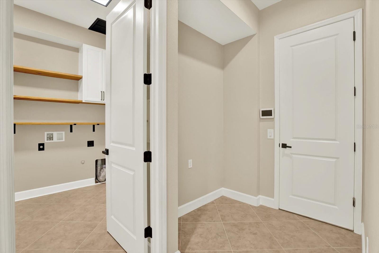 Image 40 of 65 For 2120 Gwynhurst Boulevard
