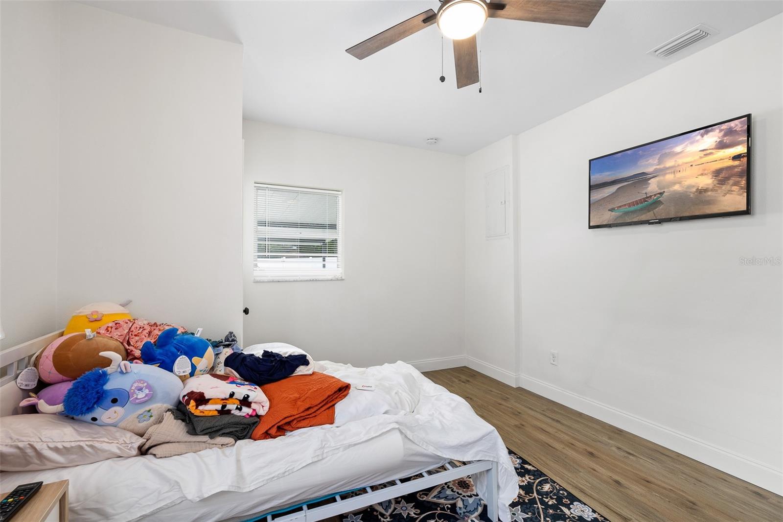 Image 14 of 28 For 5055 9th Street