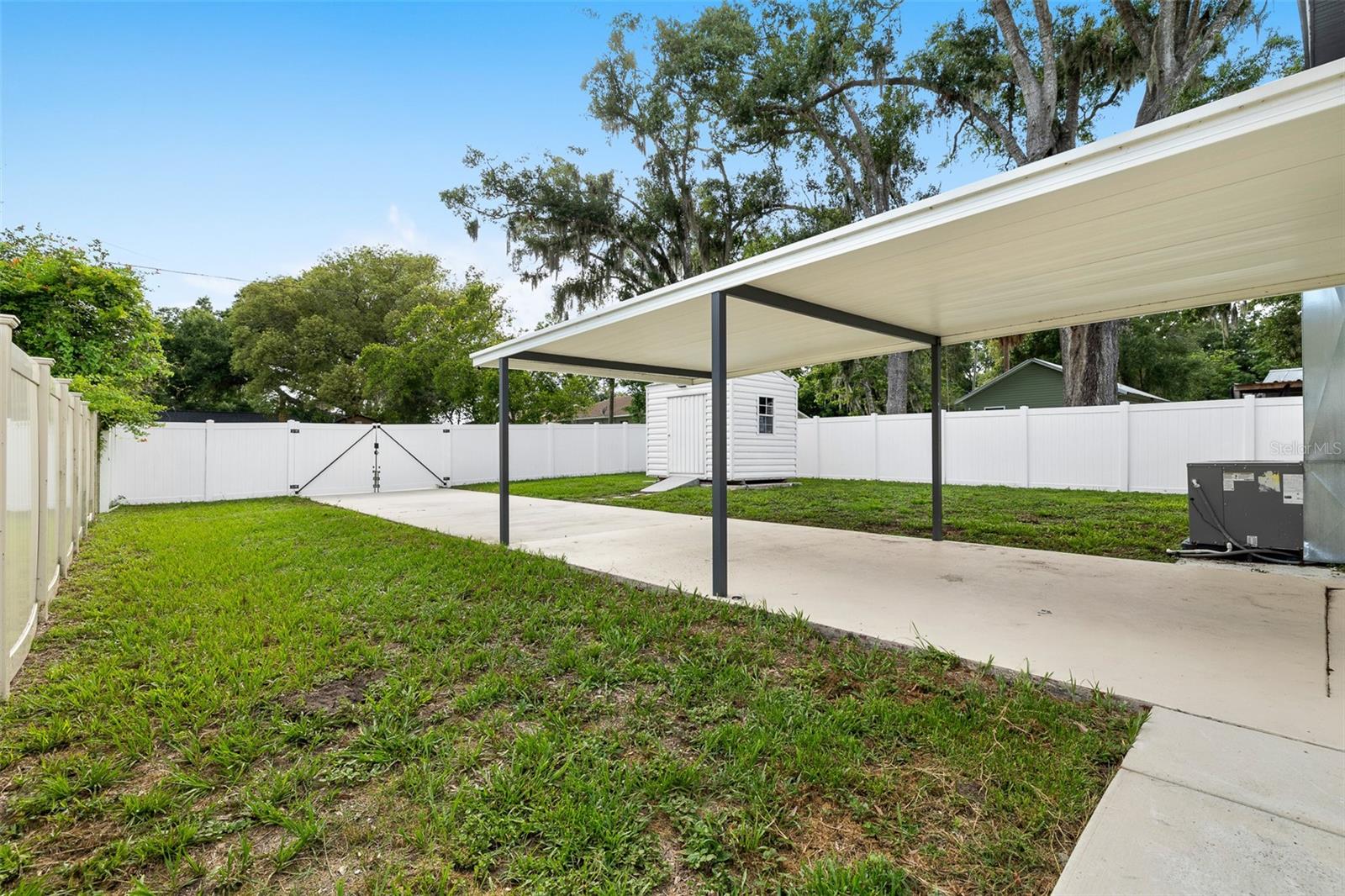 Image 18 of 28 For 5055 9th Street