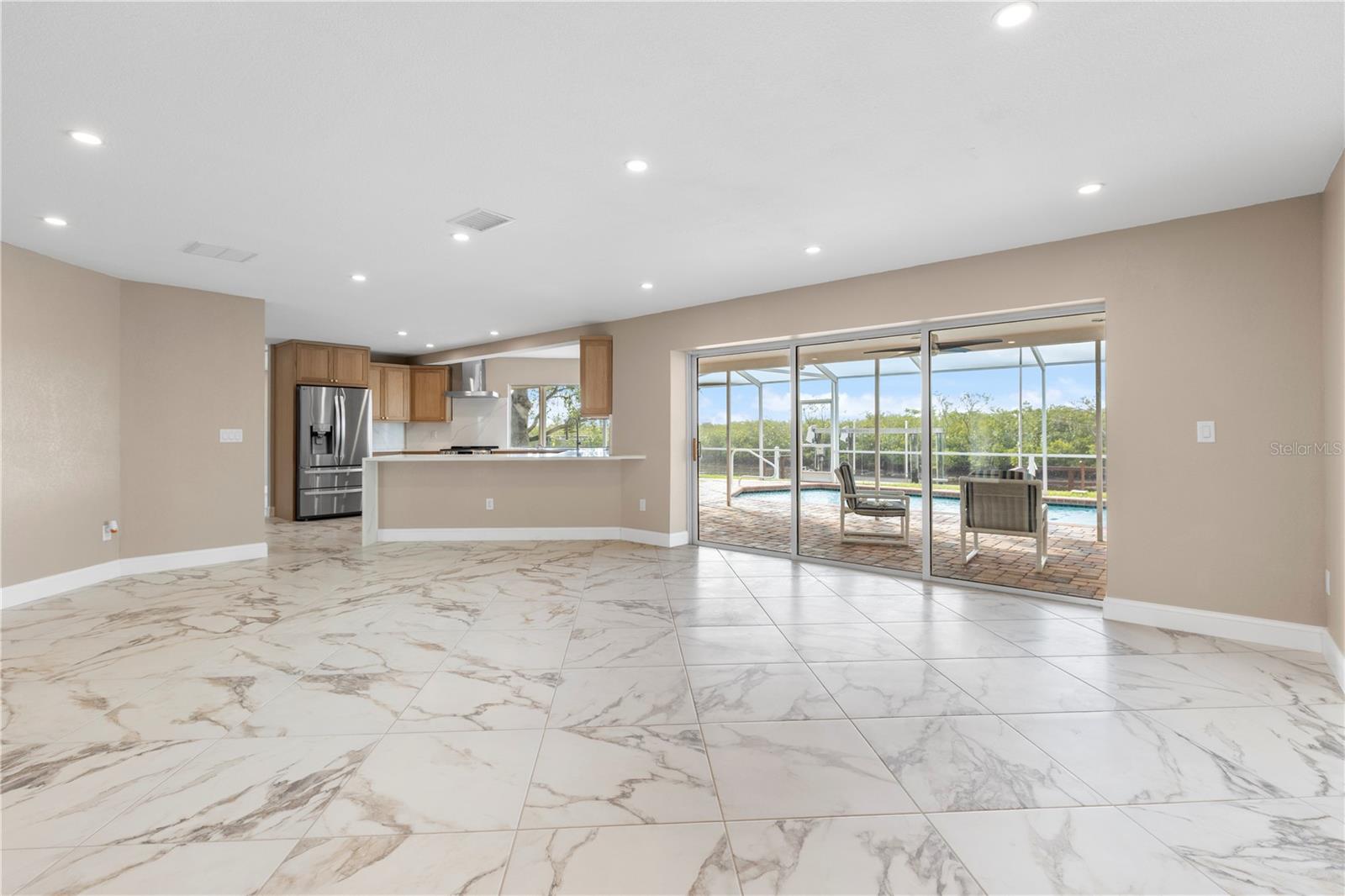 Image 10 of 46 For 4157 Marine Parkway