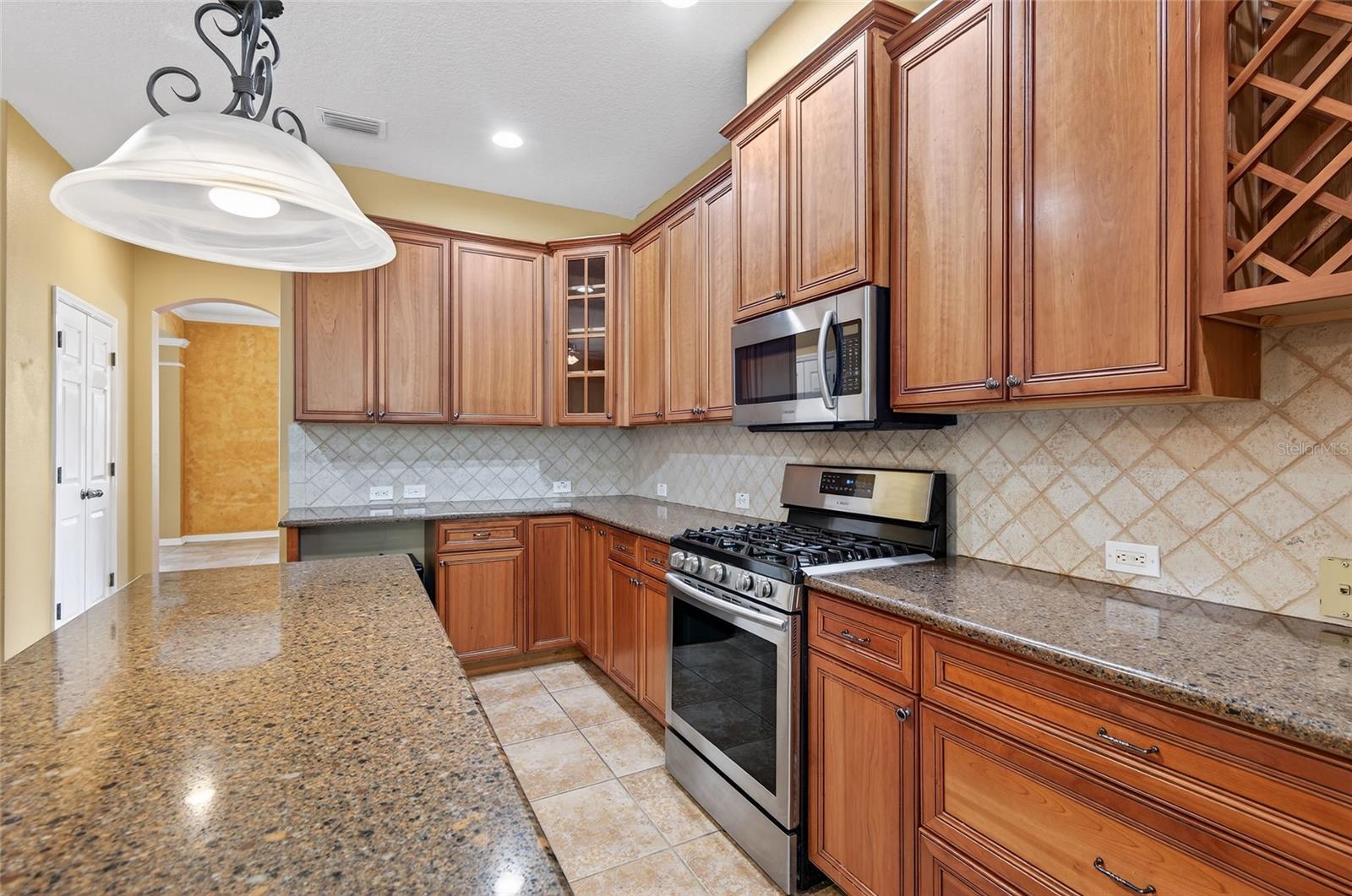 Image 17 of 65 For 16102 Colchester Palms Drive