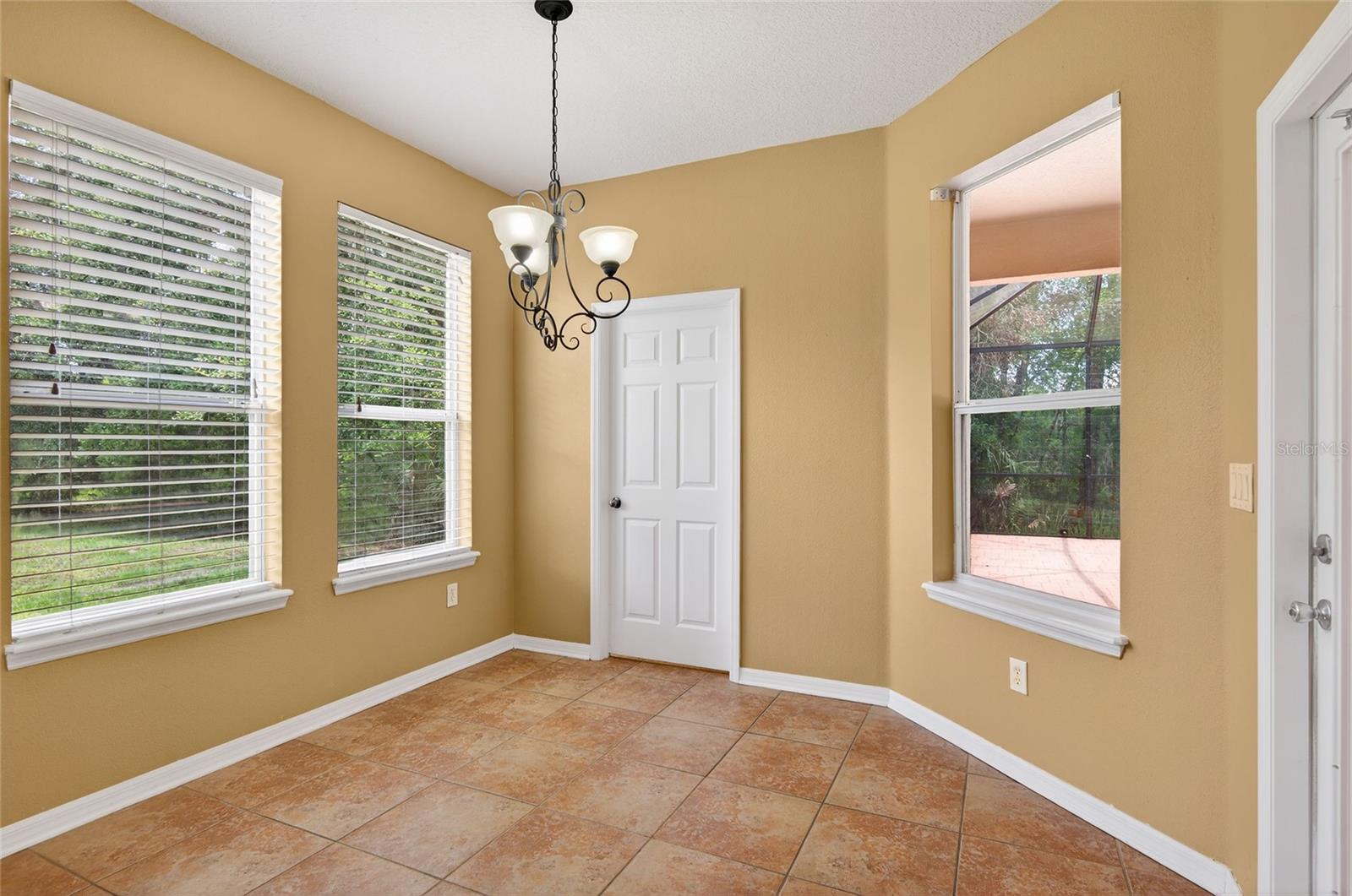 Image 20 of 65 For 16102 Colchester Palms Drive
