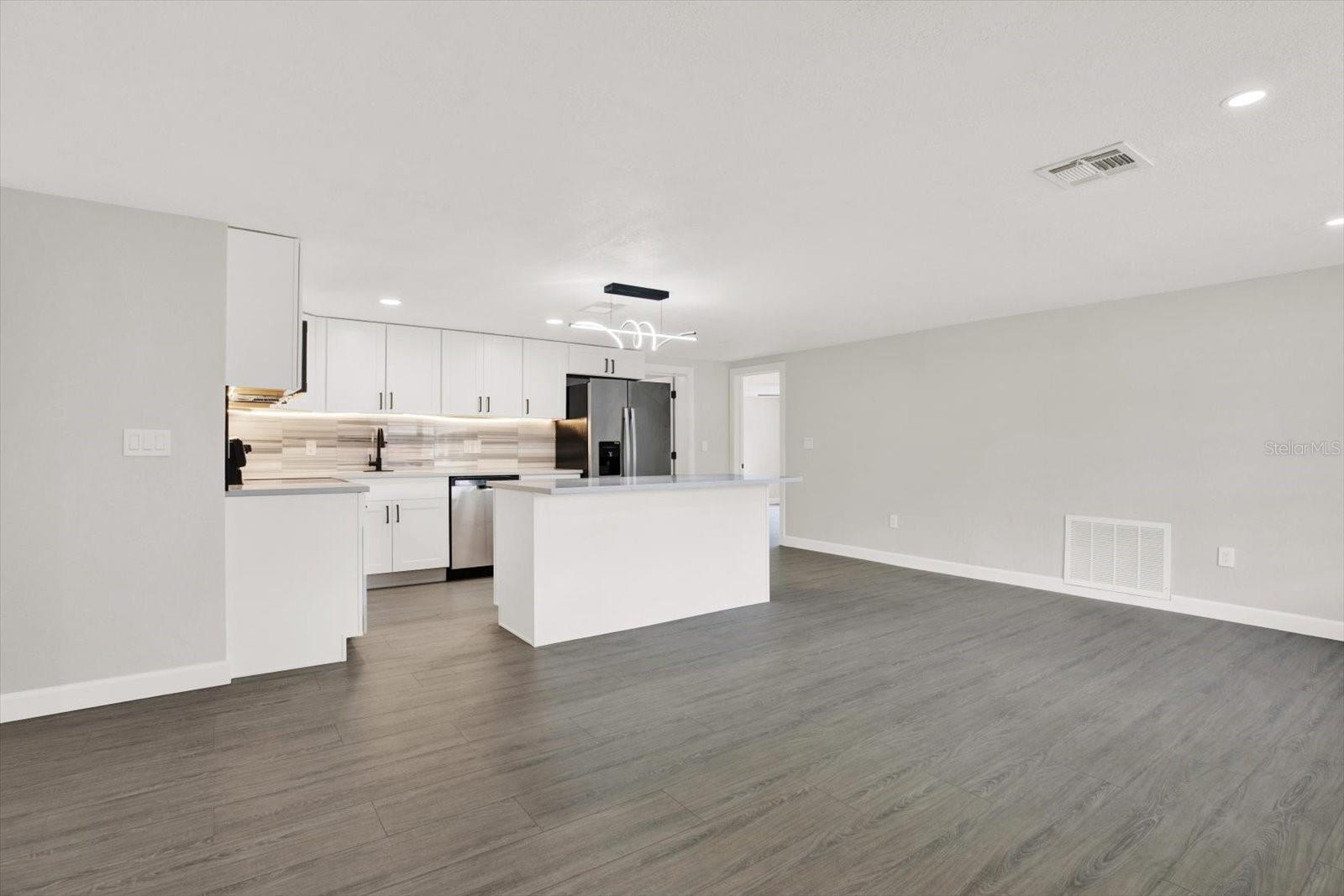 Image 2 of 56 For 7835 Wallaba Lane