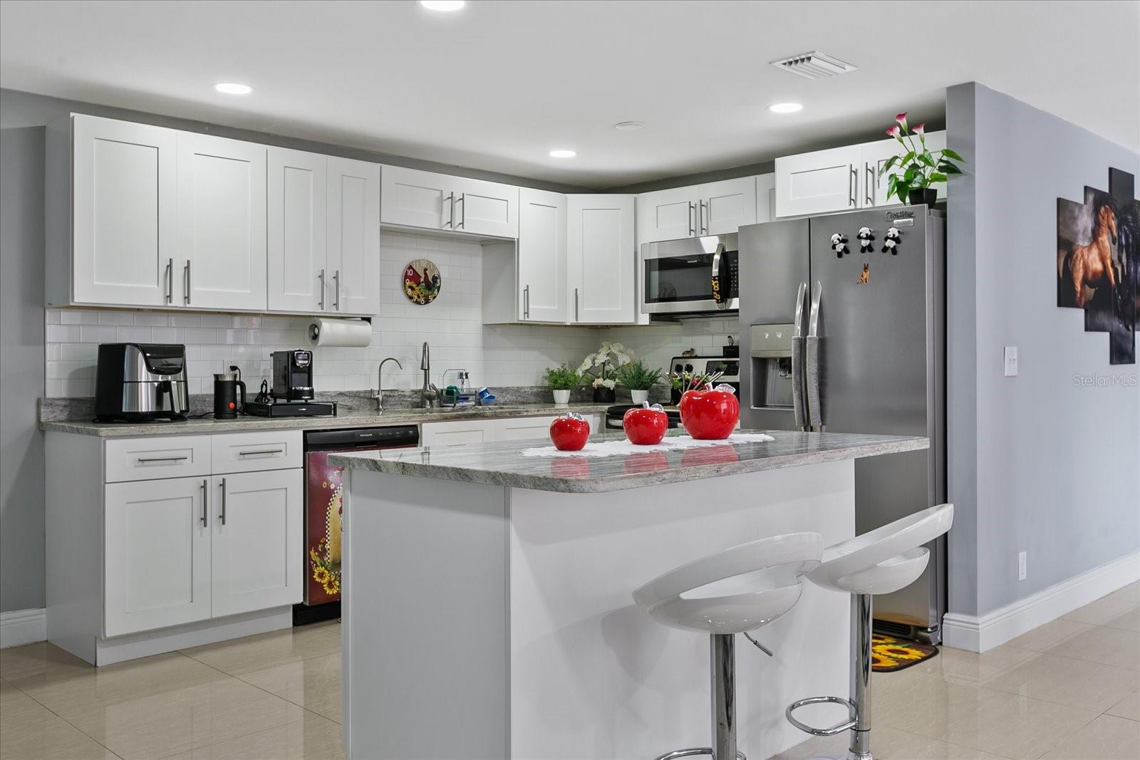 Image 11 of 41 For 8310 Pat Boulevard