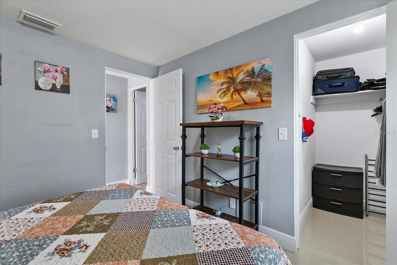 Image 19 of 41 For 8310 Pat Boulevard