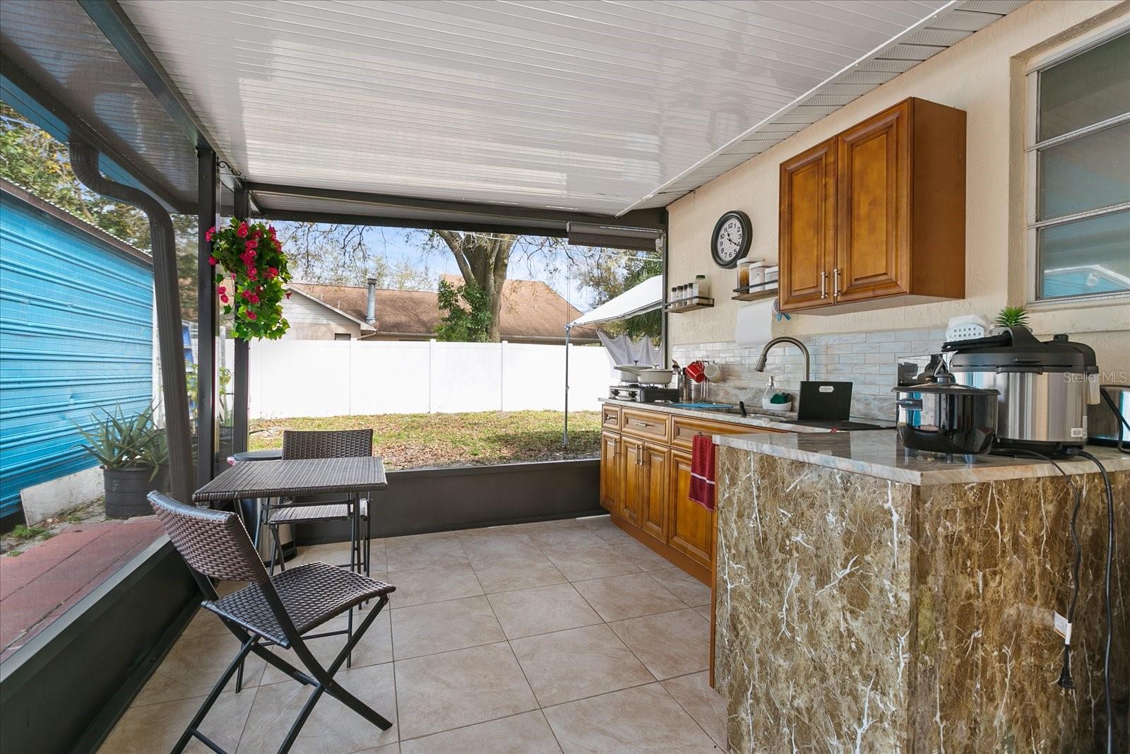 Image 25 of 41 For 8310 Pat Boulevard