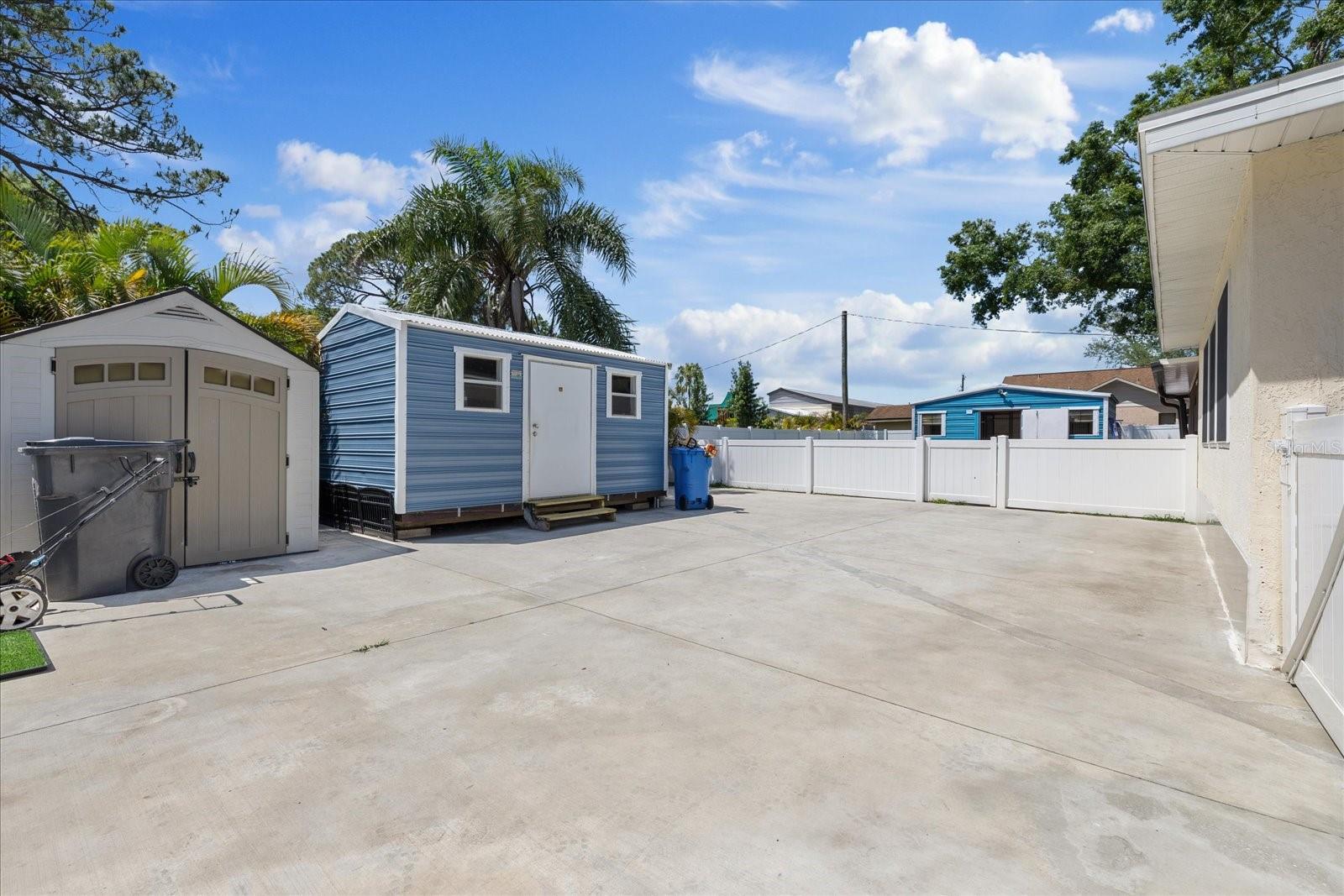 Image 27 of 41 For 8310 Pat Boulevard
