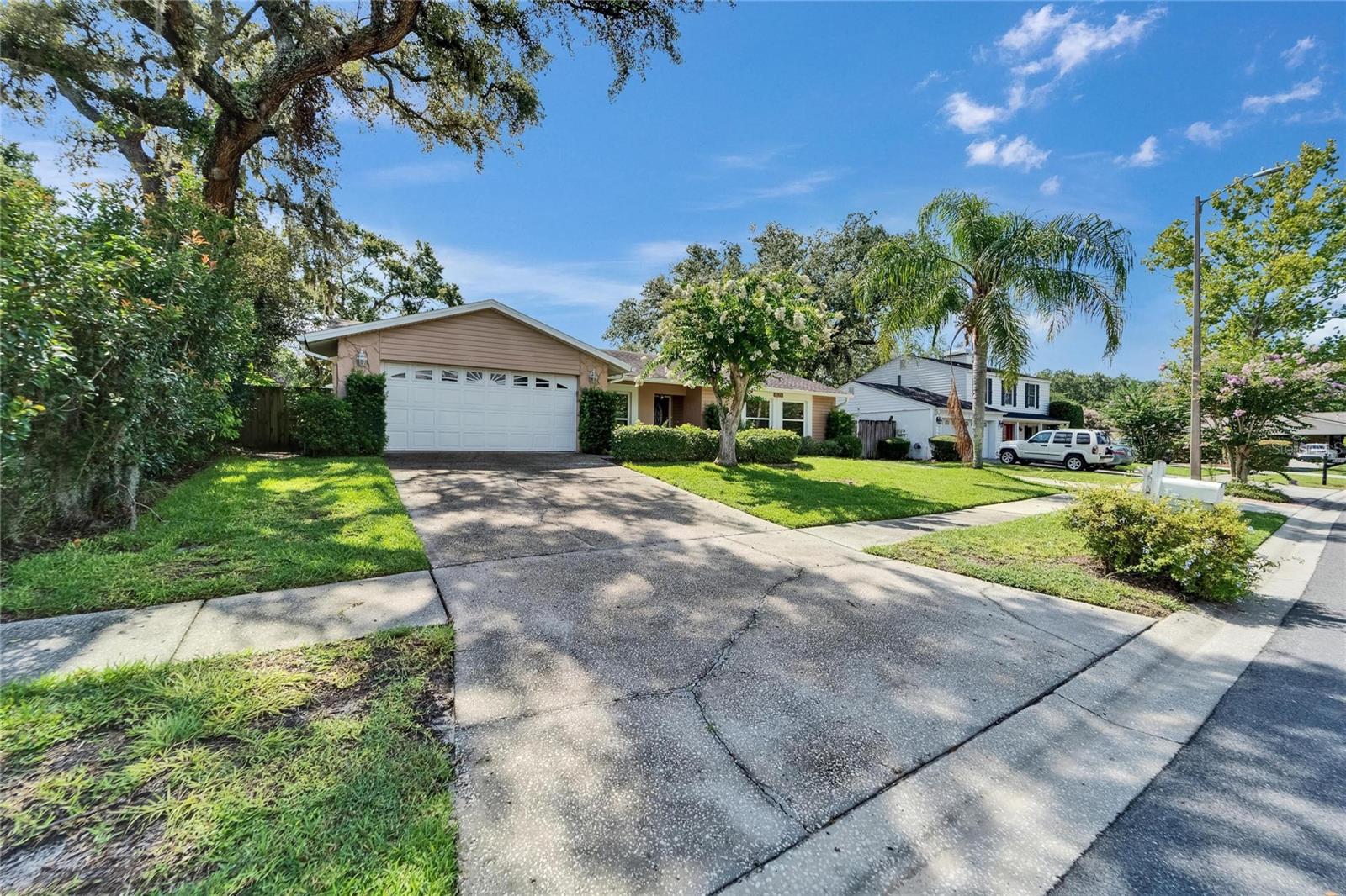 Image 2 of 59 For 9403 Bellhaven Street