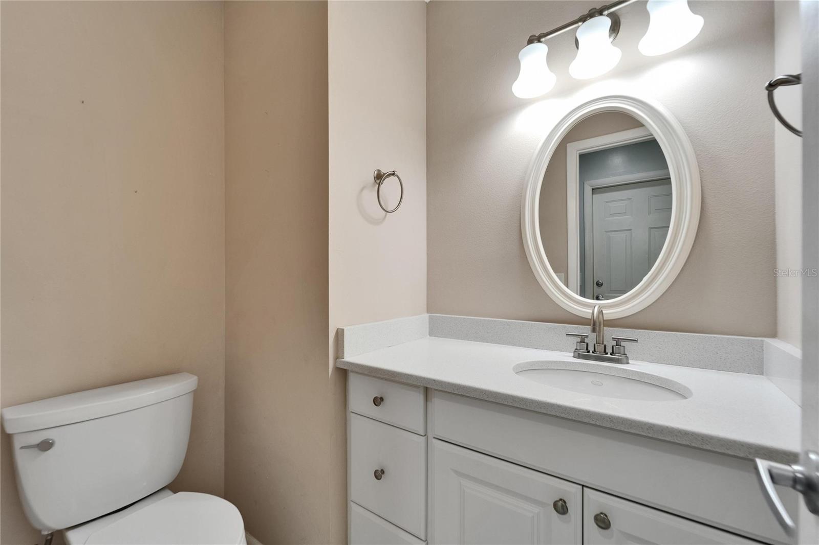 Image 40 of 59 For 9403 Bellhaven Street