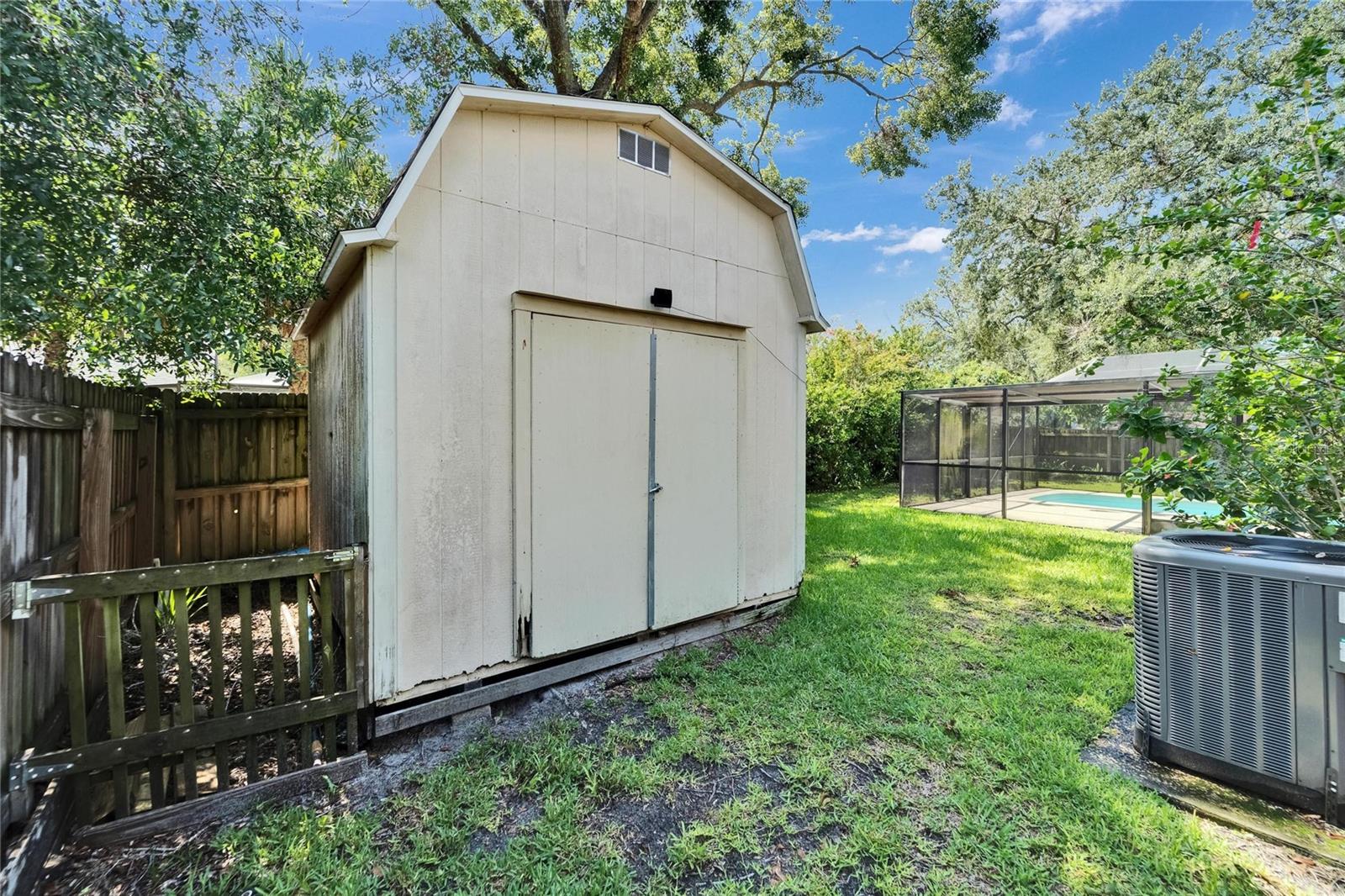 Image 47 of 59 For 9403 Bellhaven Street