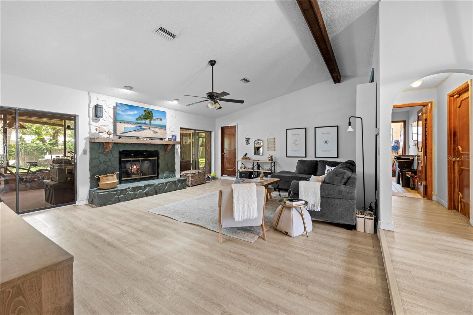 Image 12 of 53 For 8268 Garrison Street