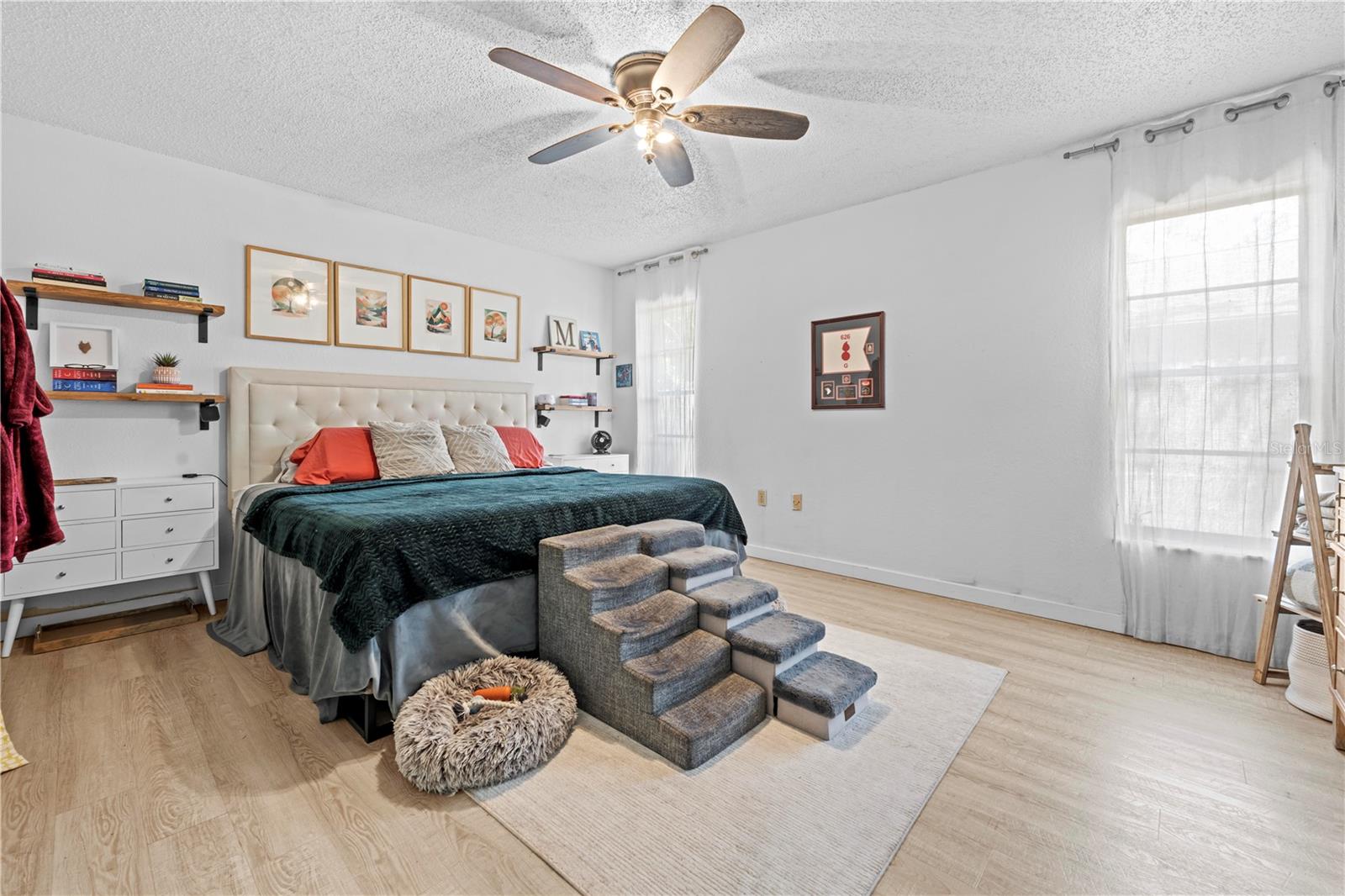 Image 31 of 53 For 8268 Garrison Street