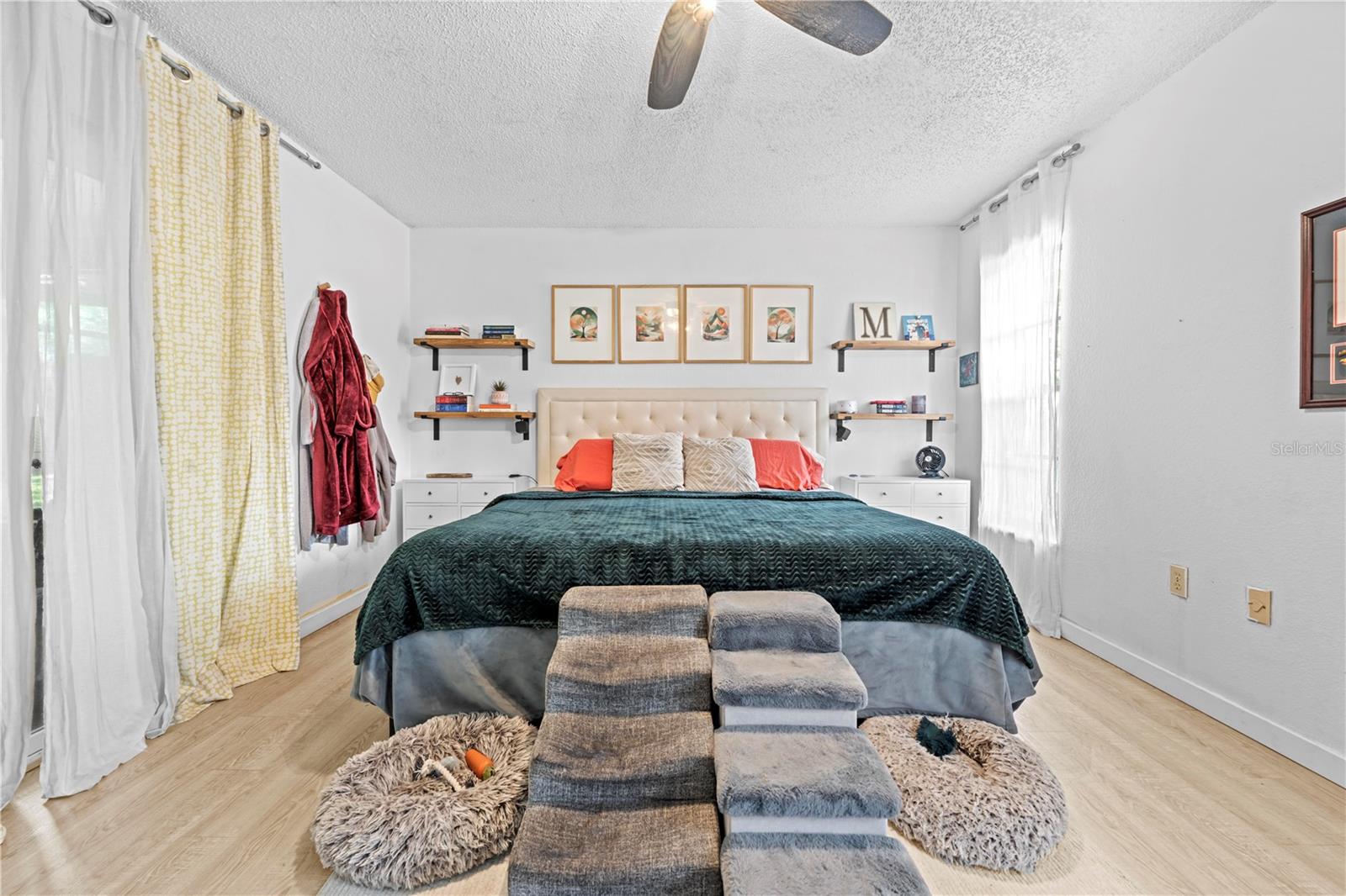 Image 32 of 53 For 8268 Garrison Street