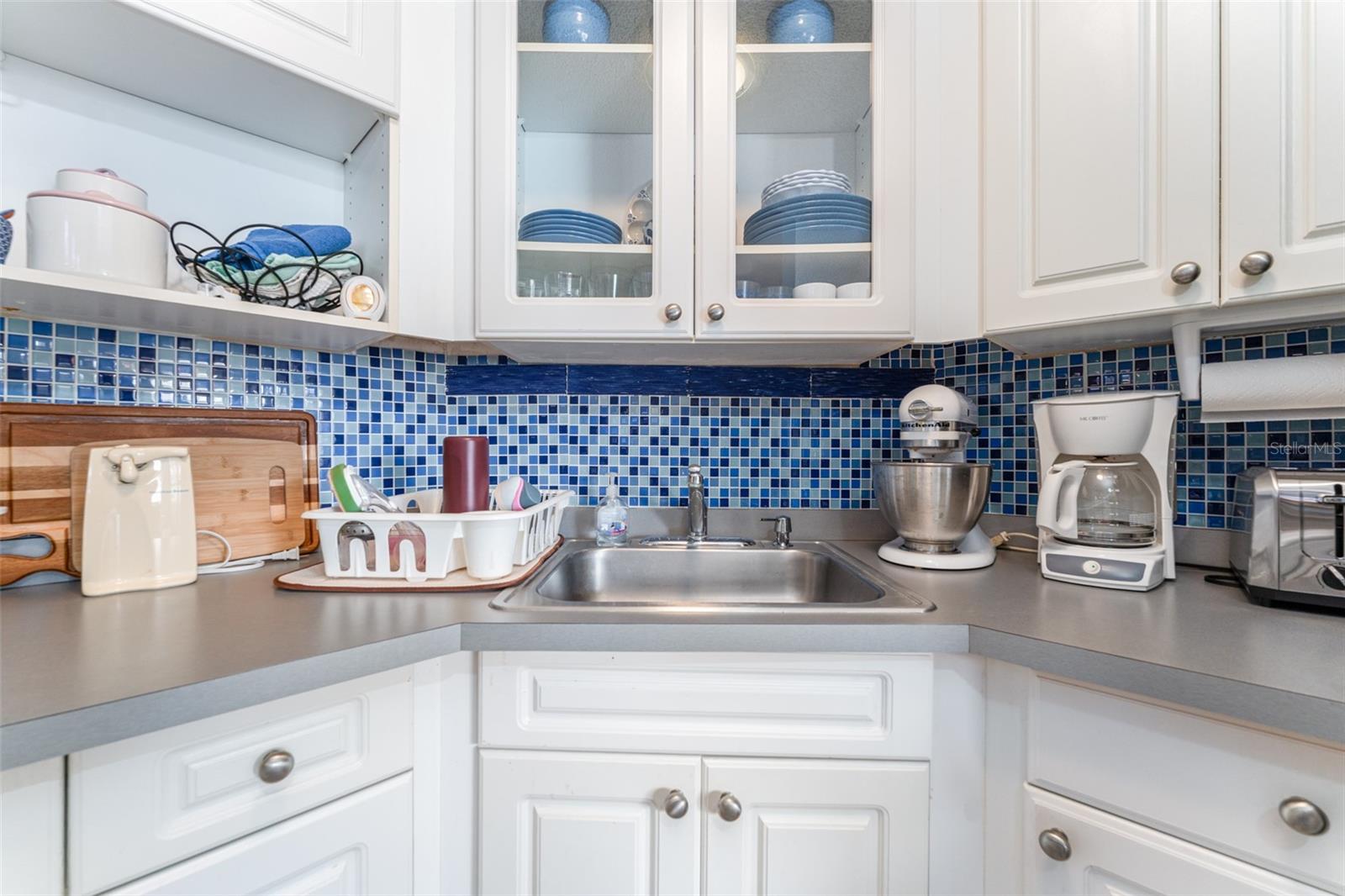 Image 15 of 40 For 3315 58th Avenue S 512