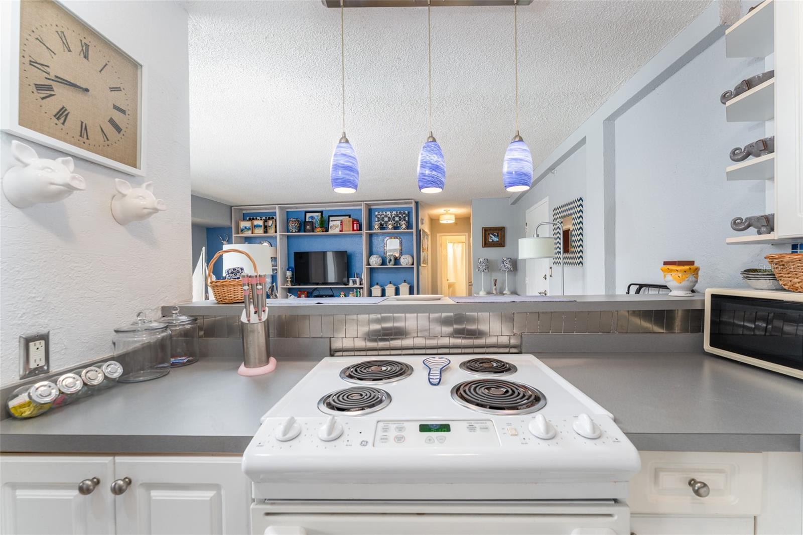 Image 16 of 40 For 3315 58th Avenue S 512