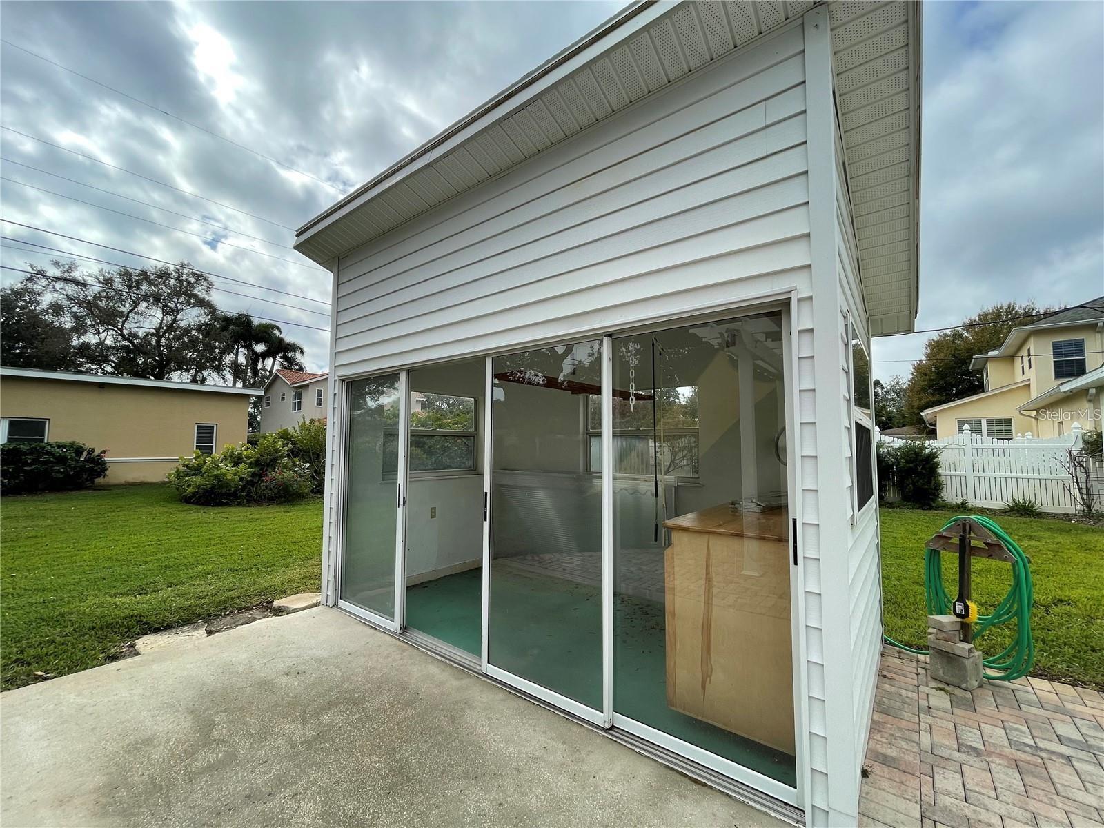 Image 18 of 21 For 273 Catalan Boulevard Ne
