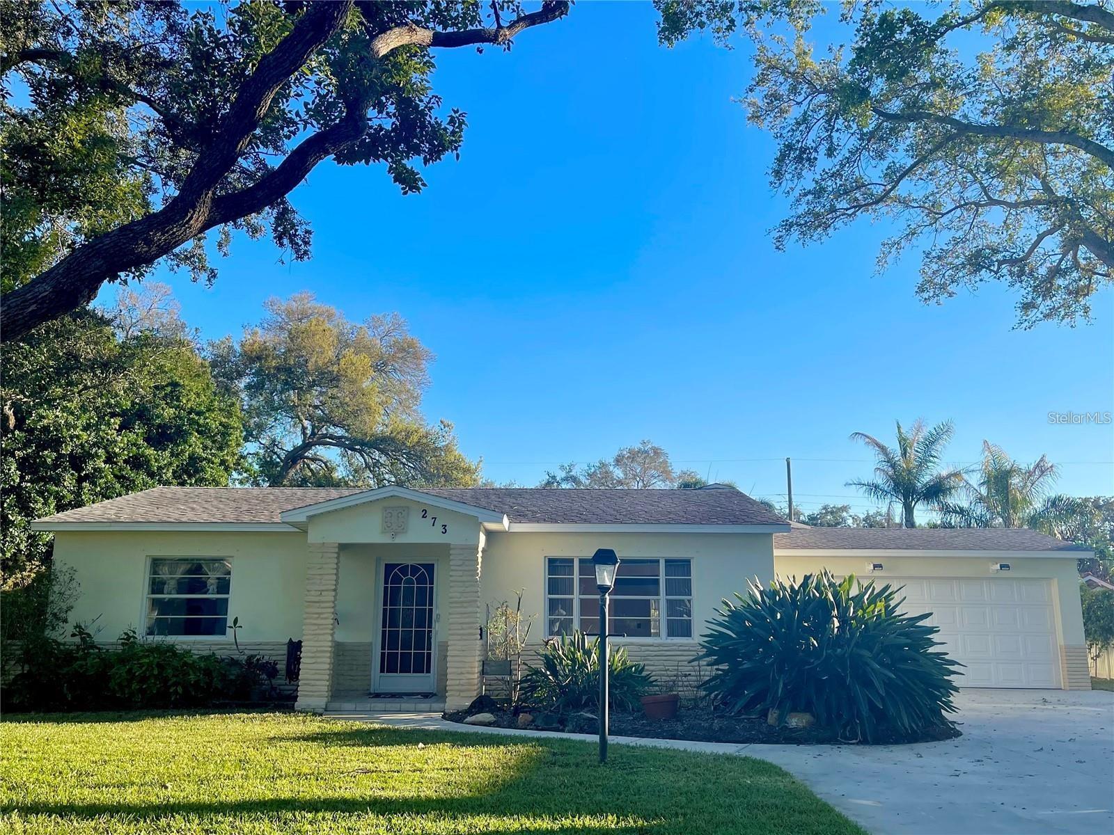 Image 21 of 21 For 273 Catalan Boulevard Ne