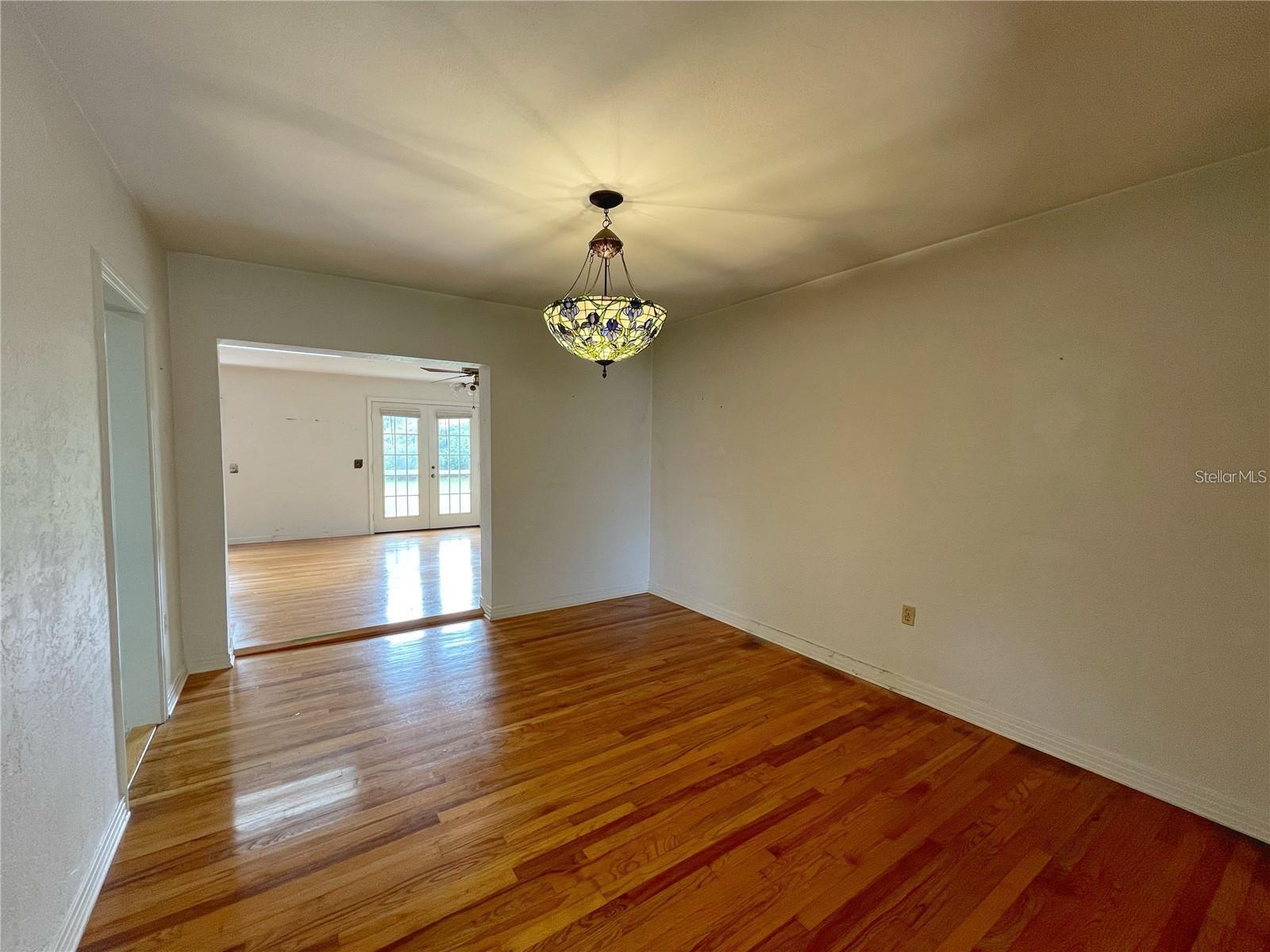 Image 7 of 21 For 273 Catalan Boulevard Ne