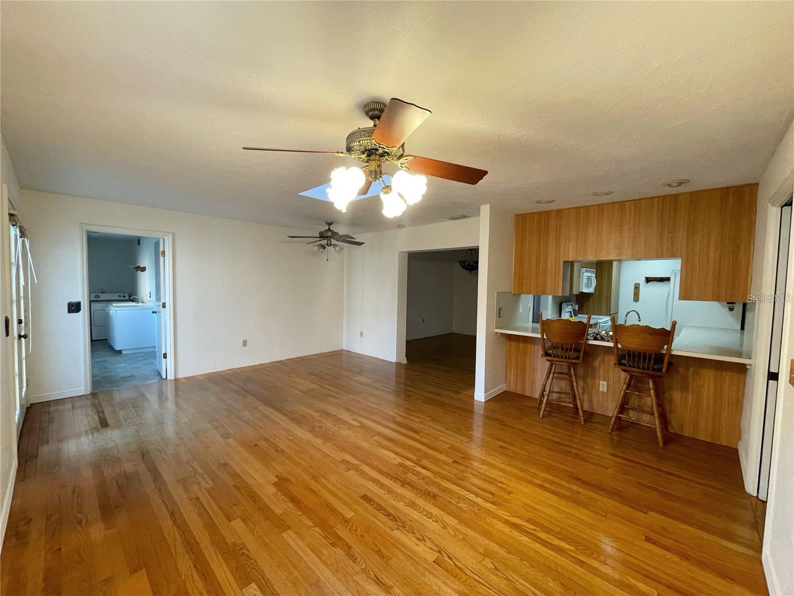 Image 8 of 21 For 273 Catalan Boulevard Ne