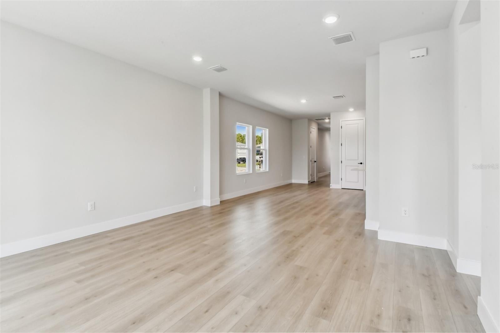 Image 19 of 42 For 31172 Pendleton Landing Circle