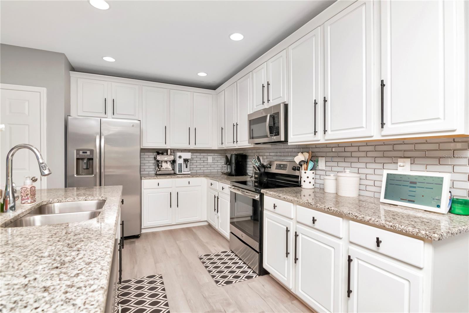 Image 5 of 29 For 12138 Criollo Road