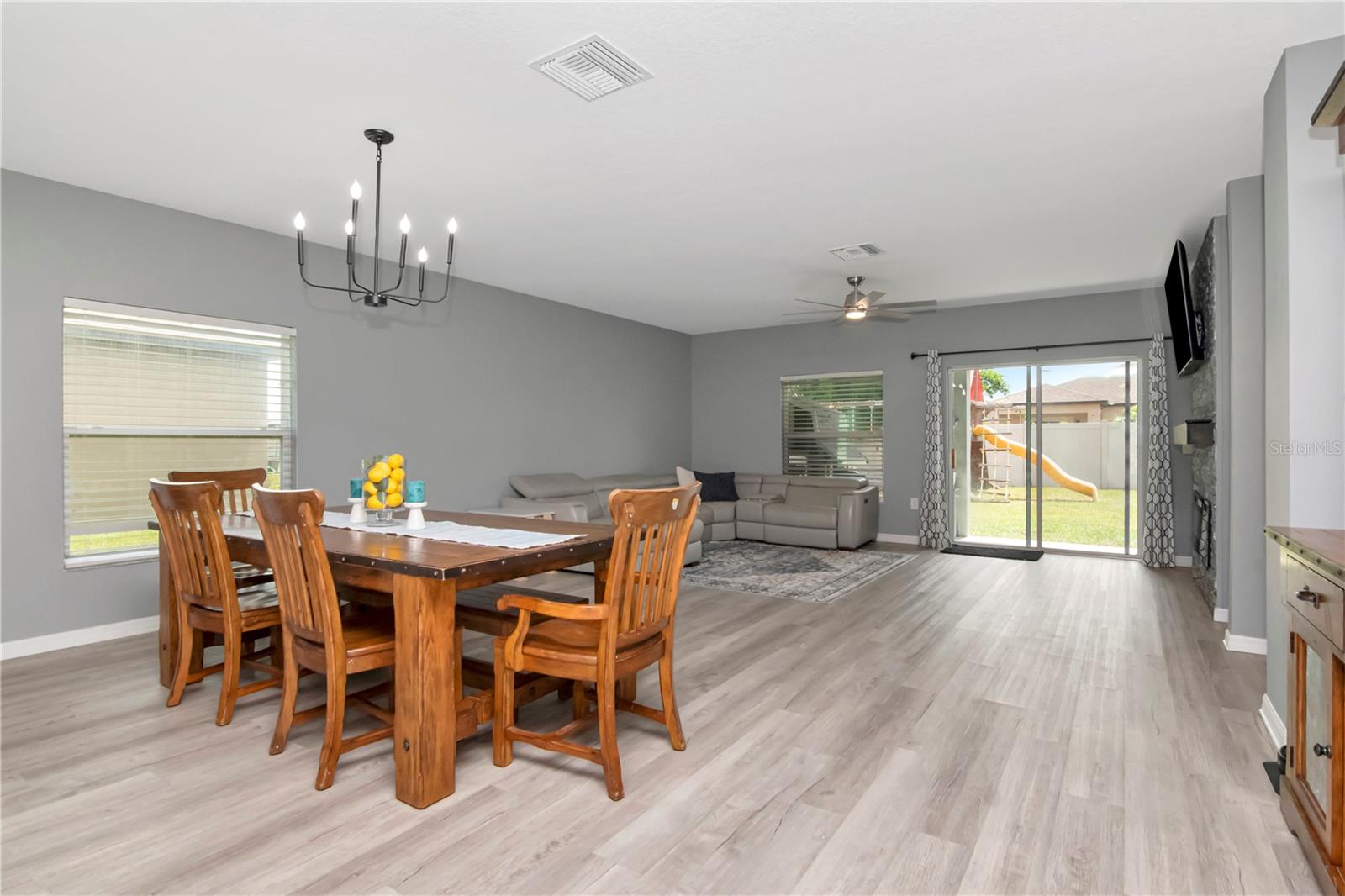 Image 7 of 29 For 12138 Criollo Road